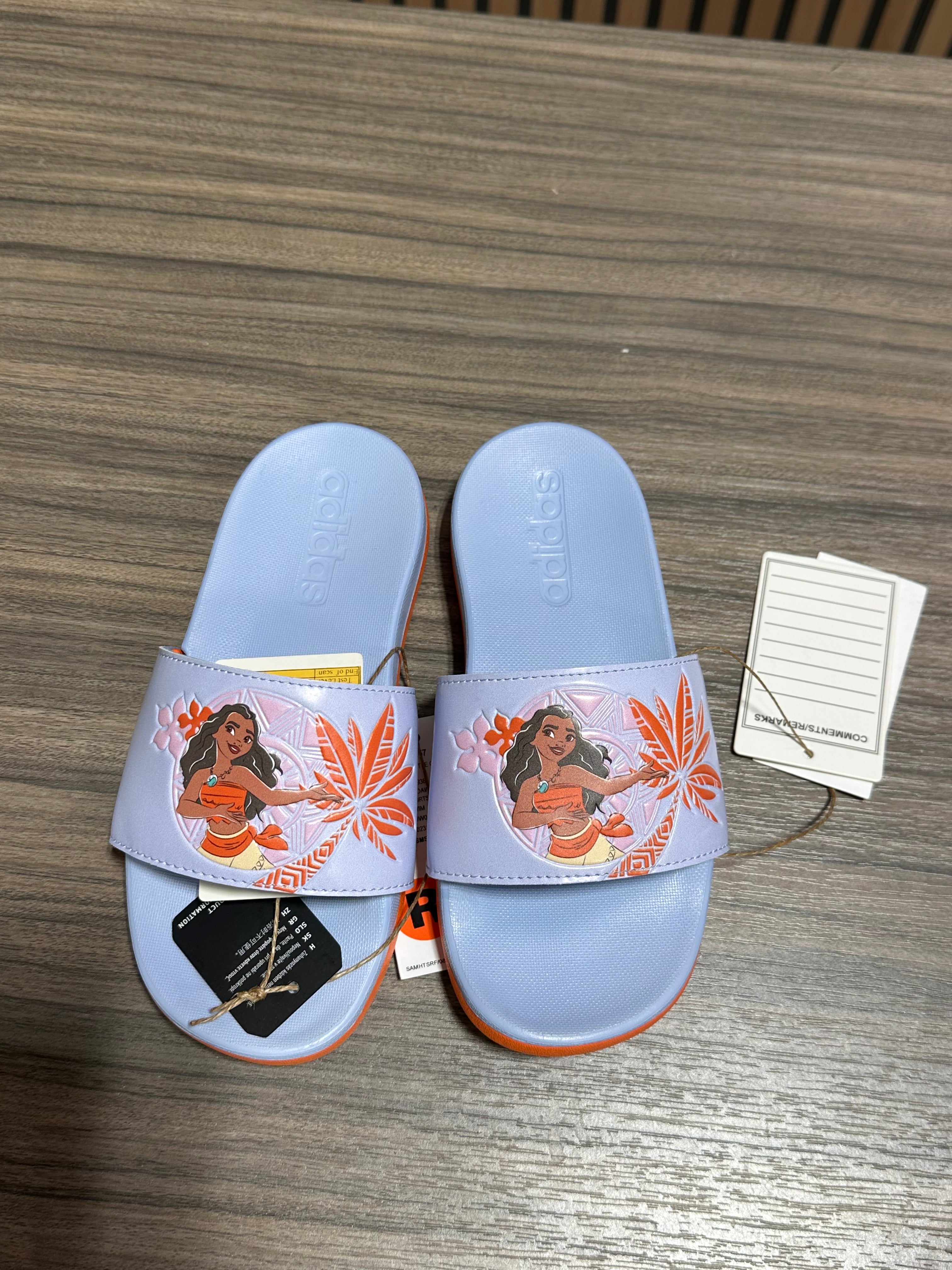 Adidas x Disney Moana Adilette Comfort Slides Sz 3.5