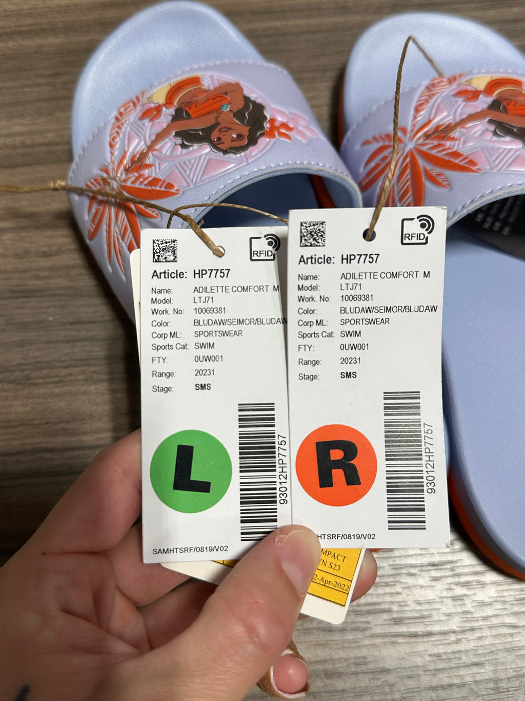 Adidas x Disney Moana Adilette Comfort Slides Sz 3.5