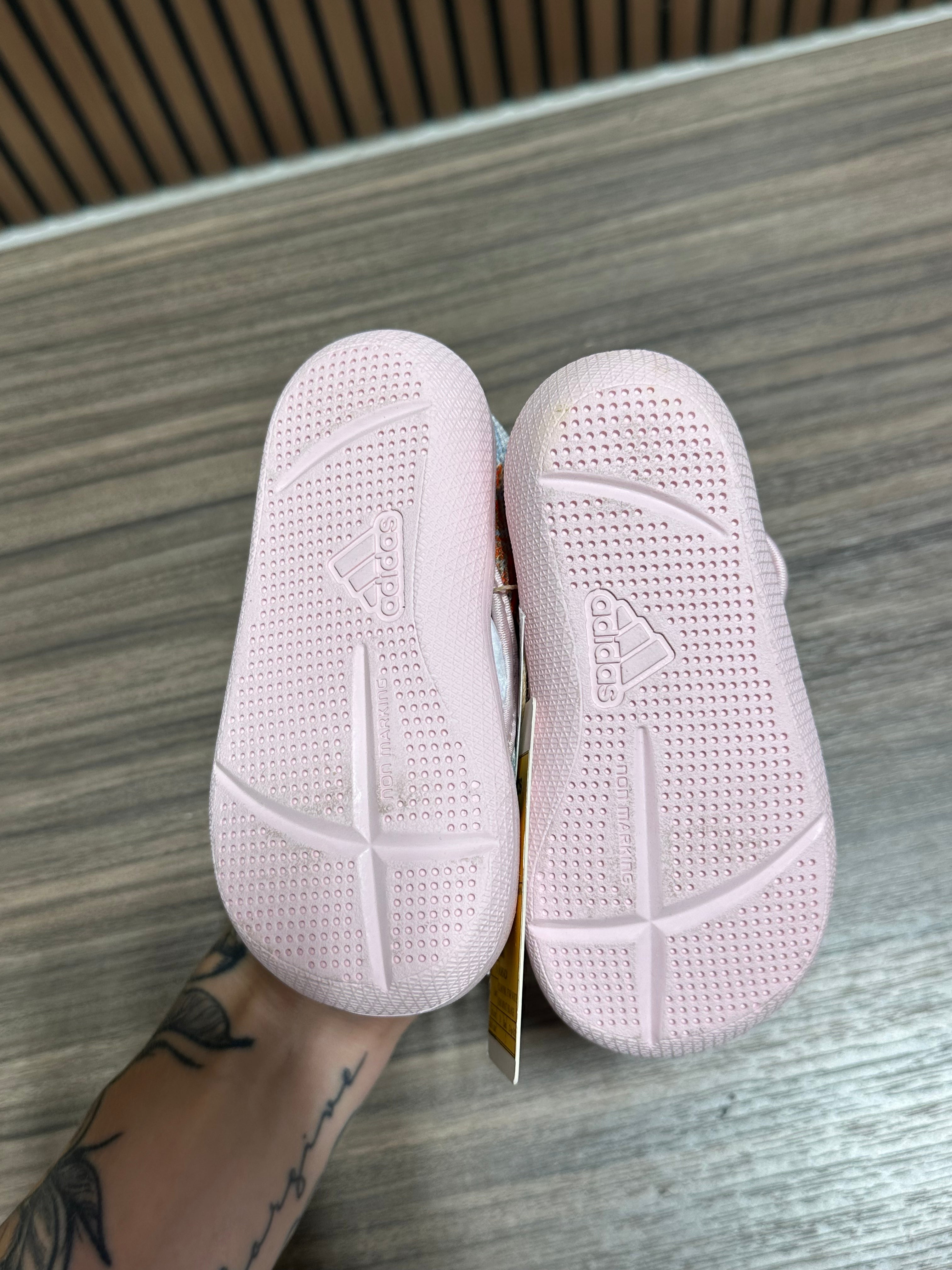 Adidas x Disney AltaVenture 2.0 Moana Kids' Swim Sandals Sz 3.5