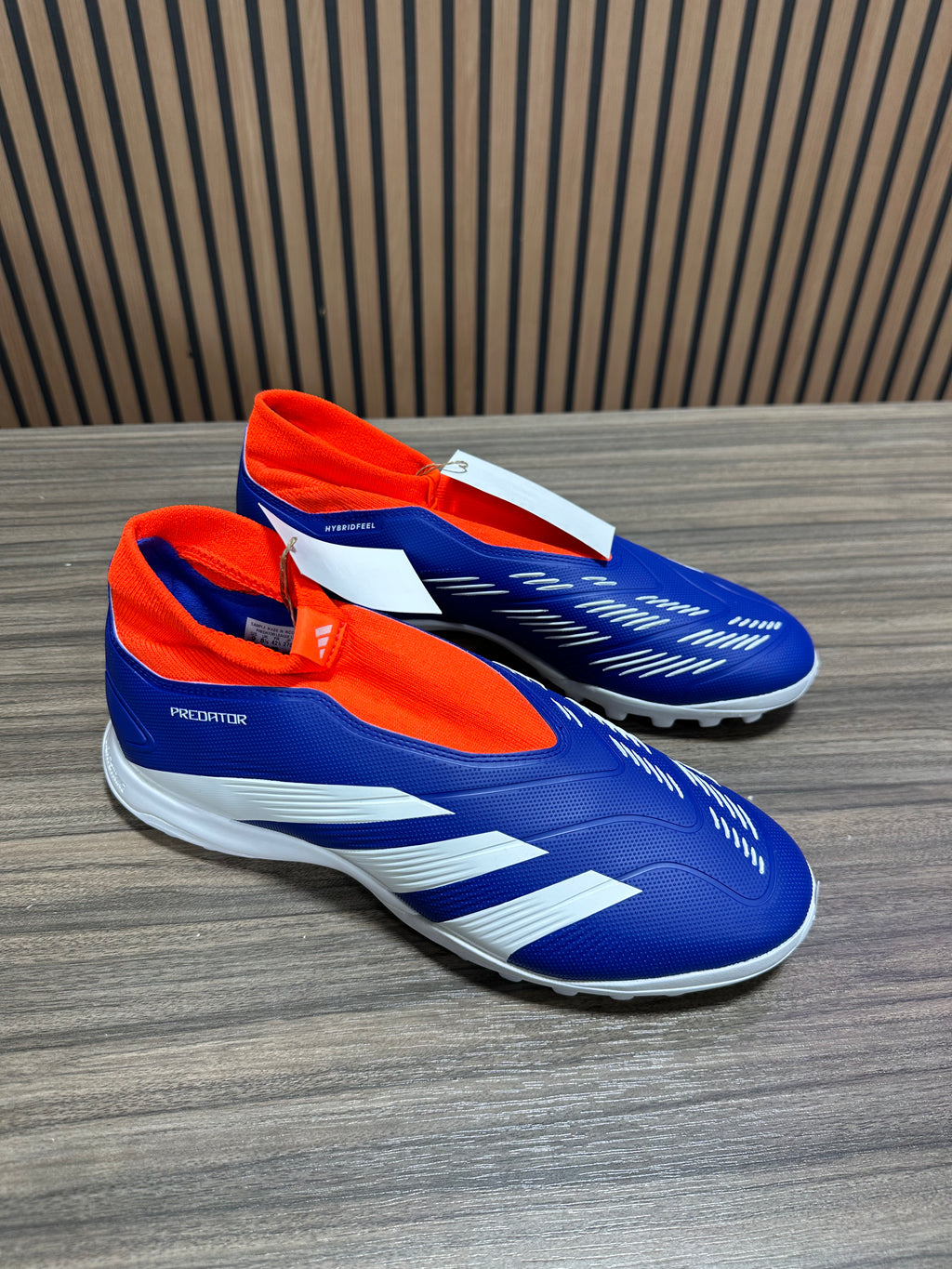 adidas Predator League Laceless TF (Turf) Sz 9