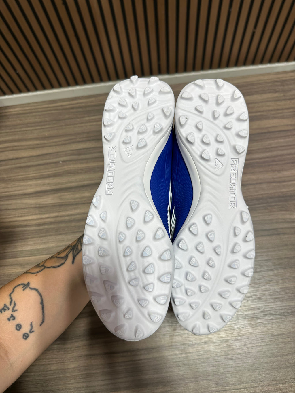 adidas Predator League Laceless TF (Turf) Sz 9