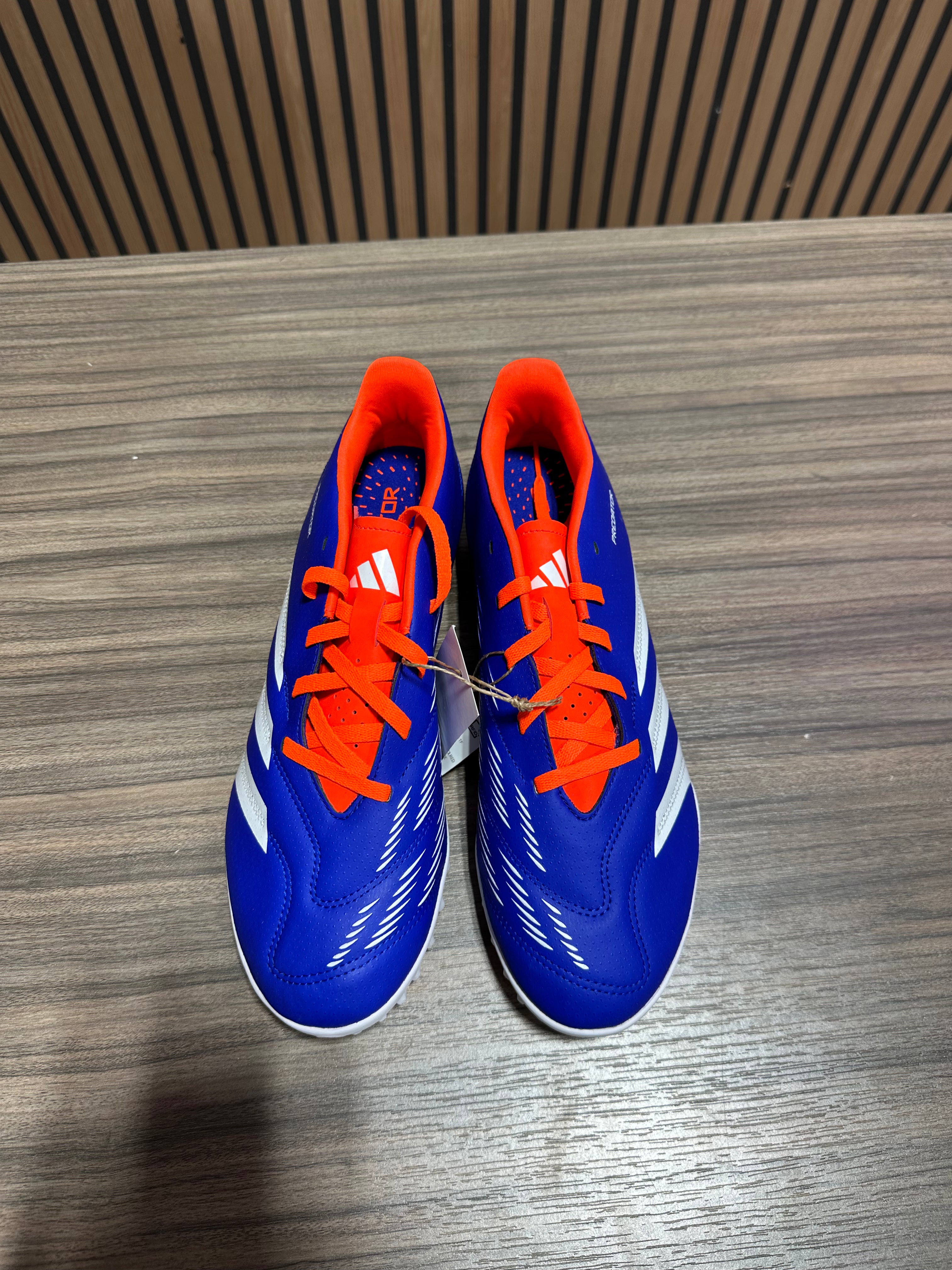 adidas Predator Club TF (Turf) soccer cleats Sz 9