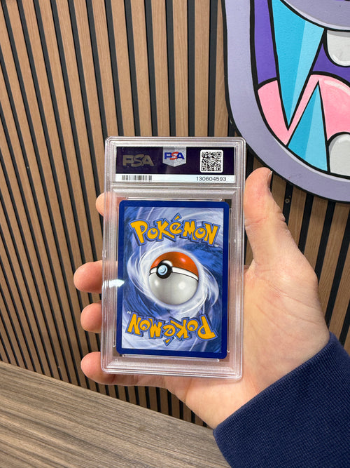 2025 POKEMON PRISMATIC EVOLUTIONS ETB PROMO ENGLISH #173 EEVEE PSA 8 Graded
