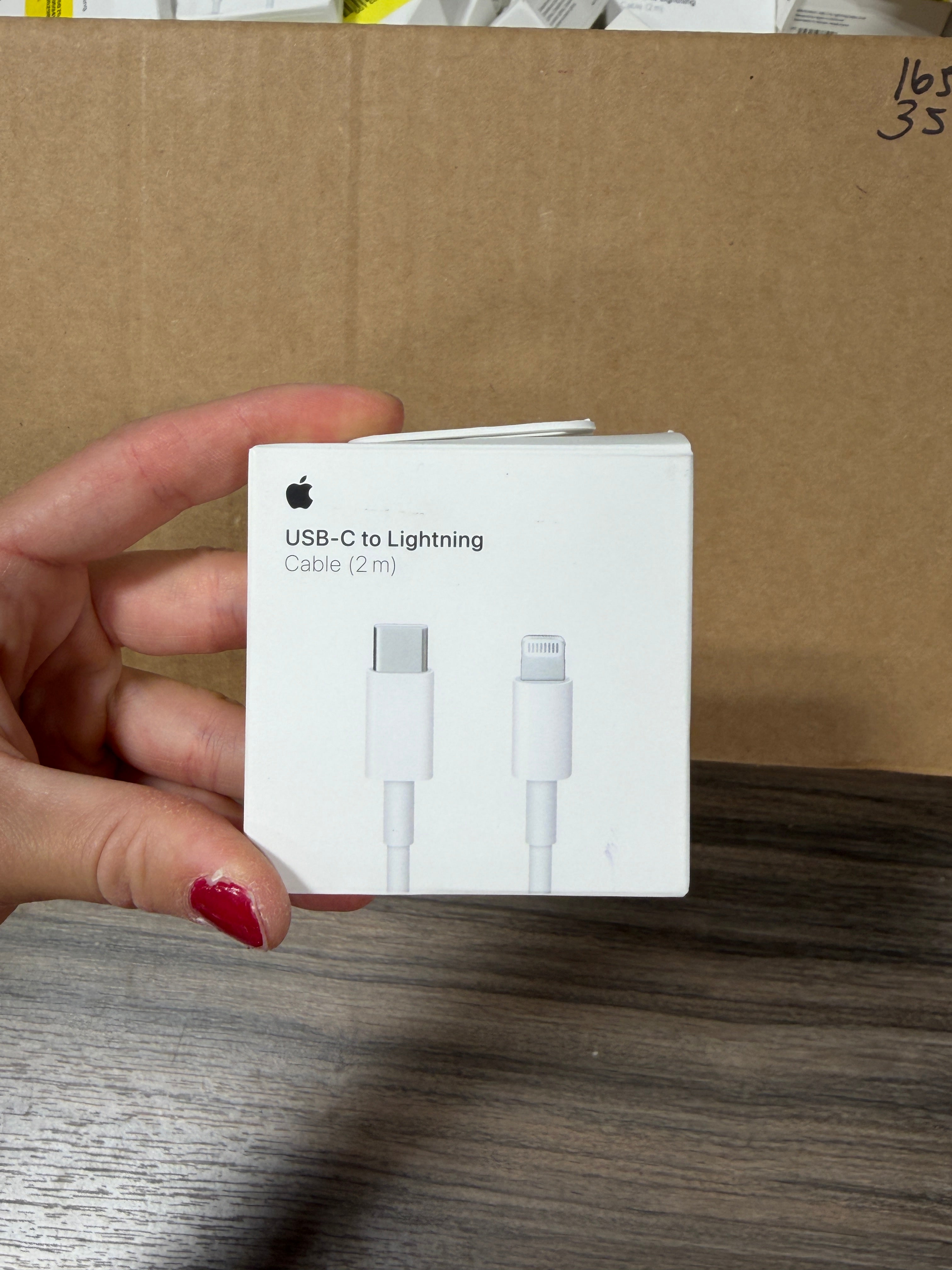 Apple USB-C to Lightning Cable (2 m)