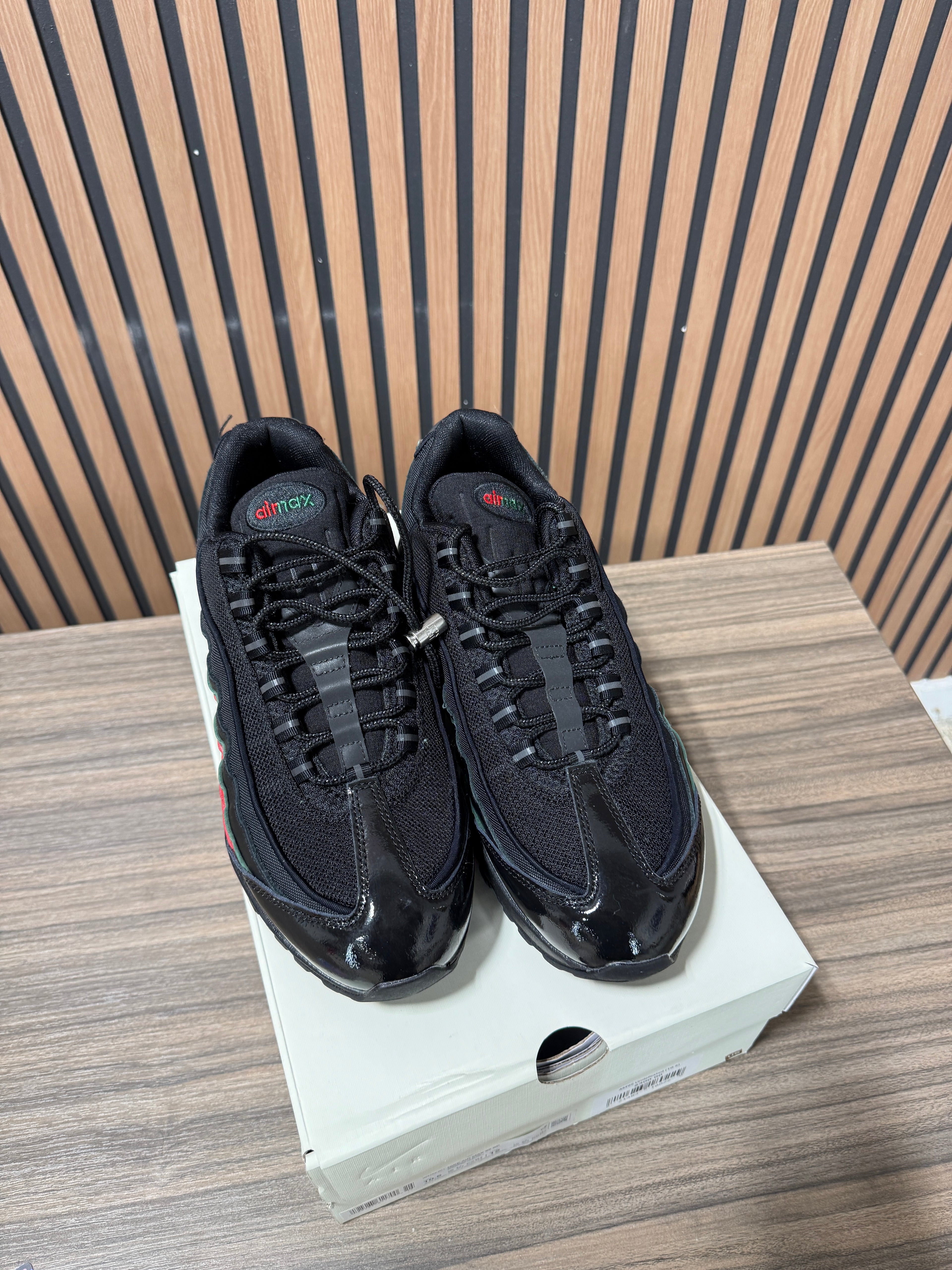 Nike Air Max 95 SP Undefeated Black Sz 10.5 See Desc