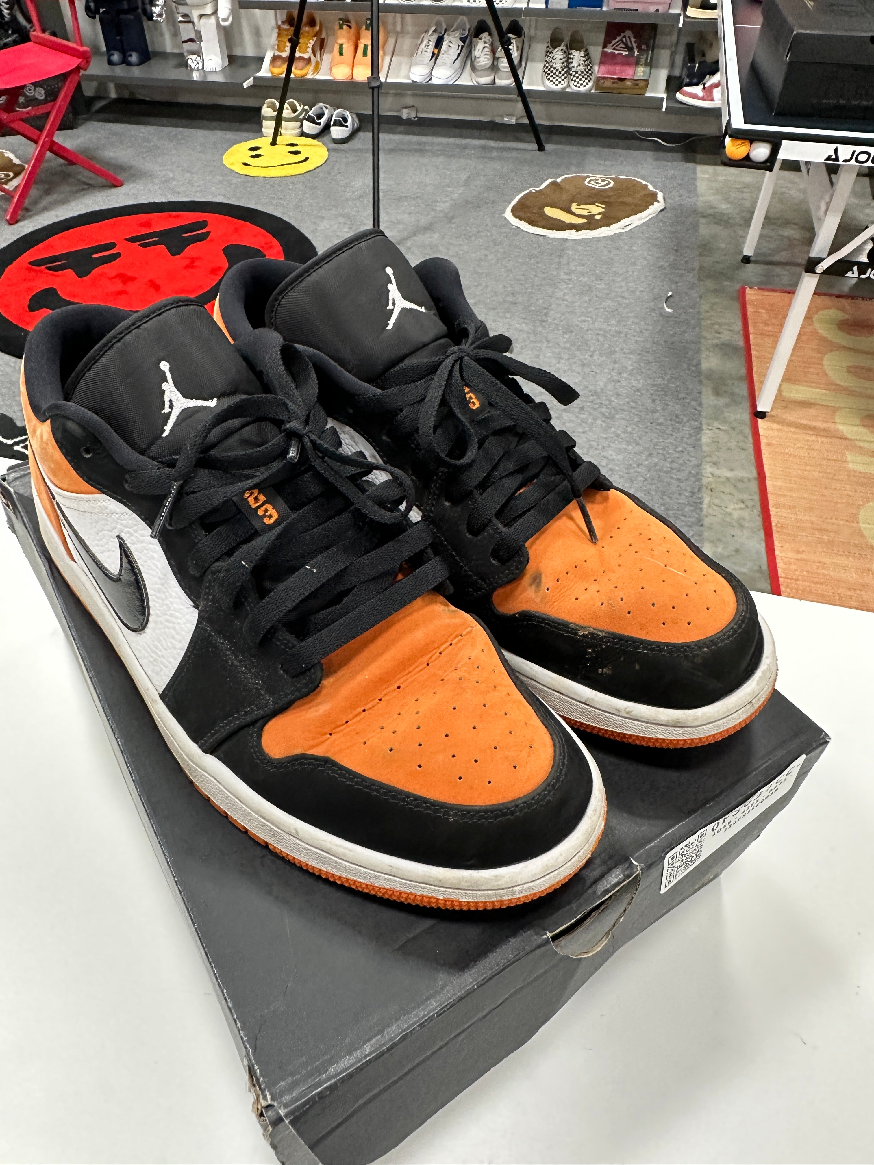 Jordan 1 Low Shattered Backboard Sz 12
