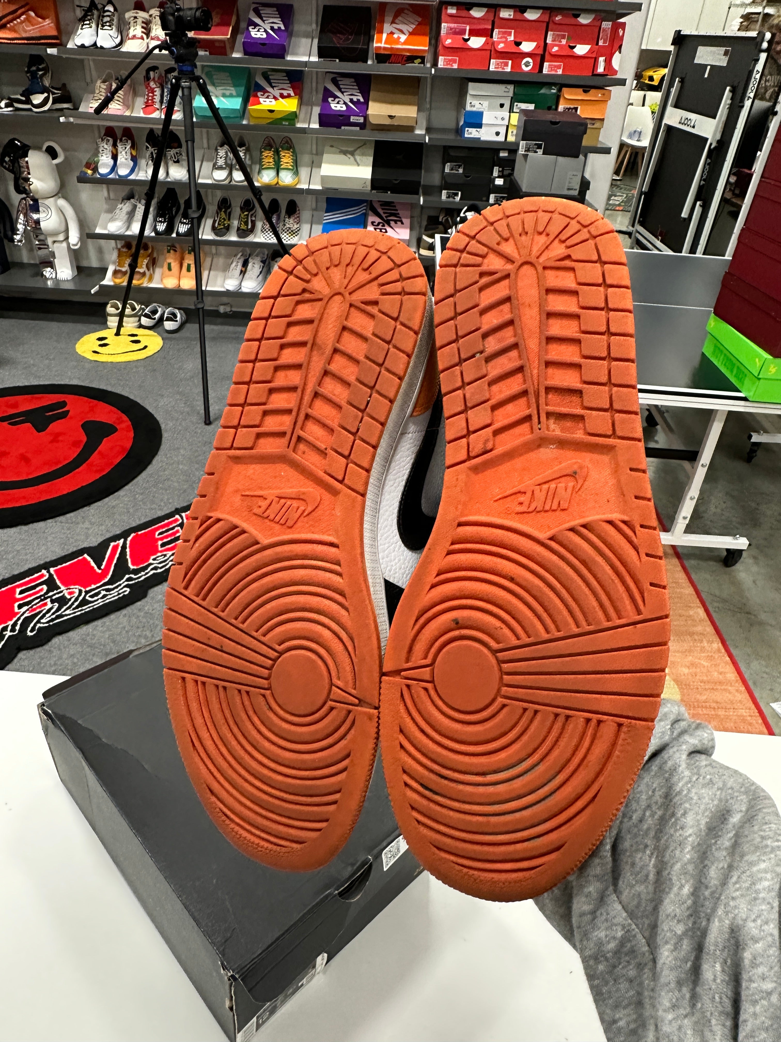 Jordan 1 Low Shattered Backboard Sz 12