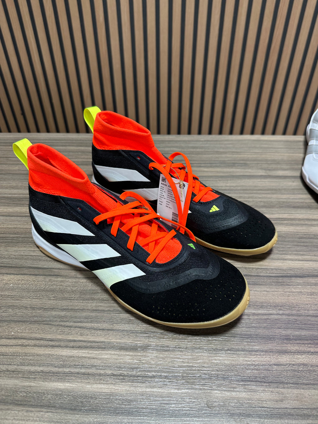 Adidas Predator 24 League Indoor shoes sz 9