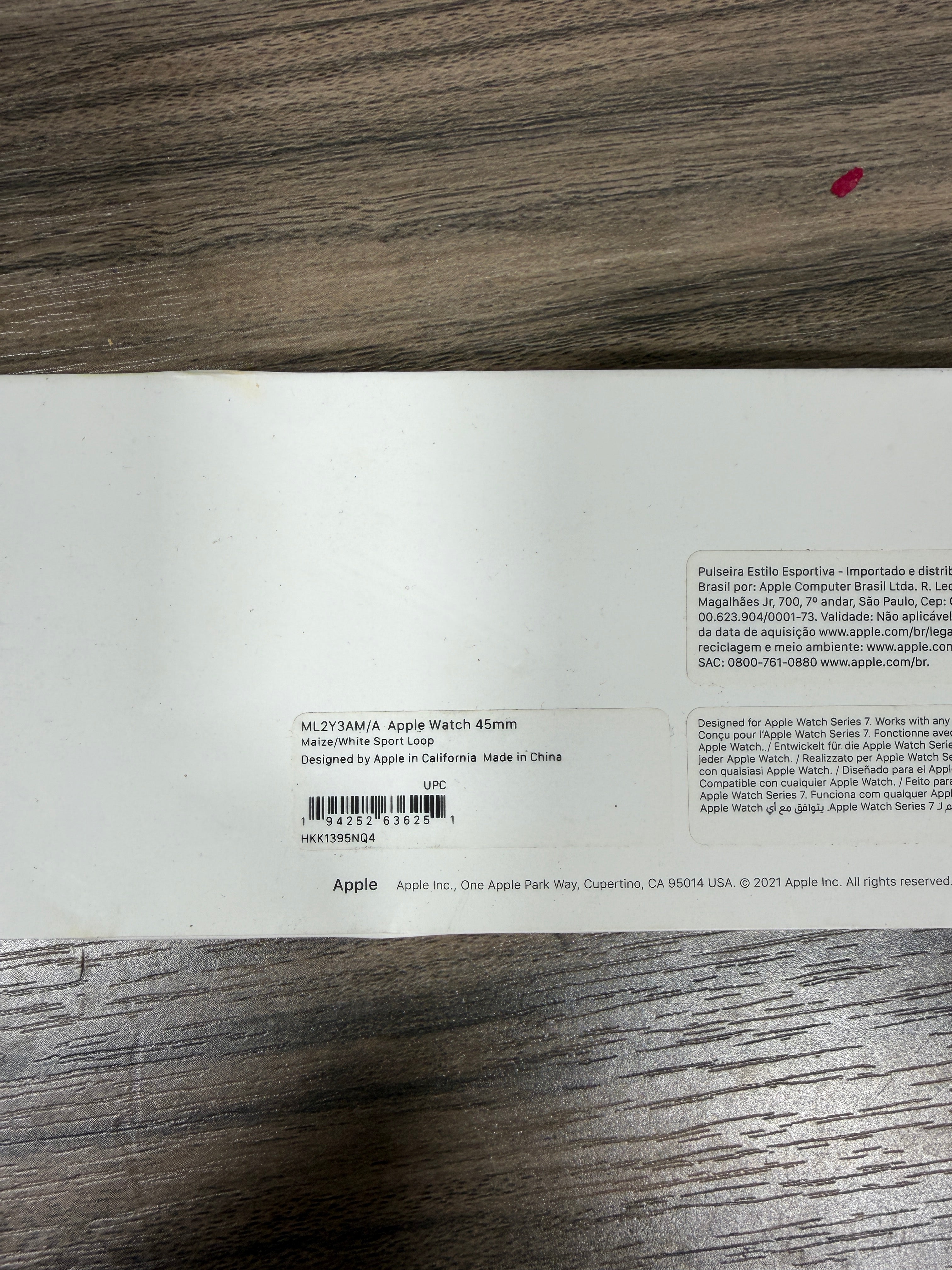45mm maize/white Apple Watch Sport Loop band
