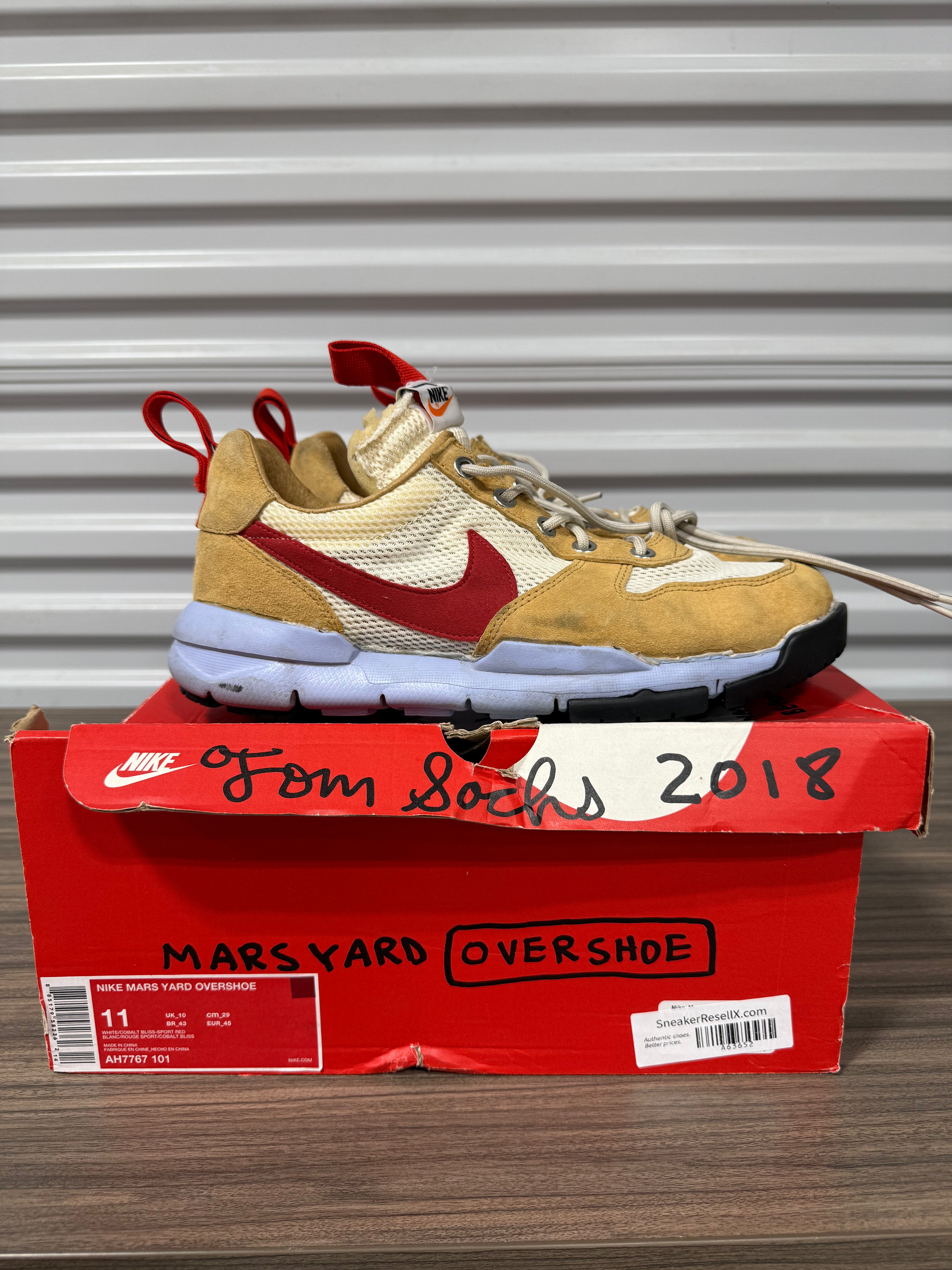 Nike Mars Yard Over Shoe Sz 11 Read Description