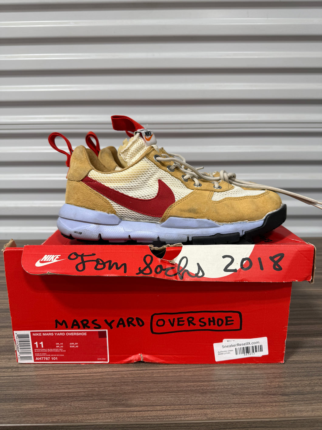 Nike Mars Yard Over Shoe Sz 11 Read Description