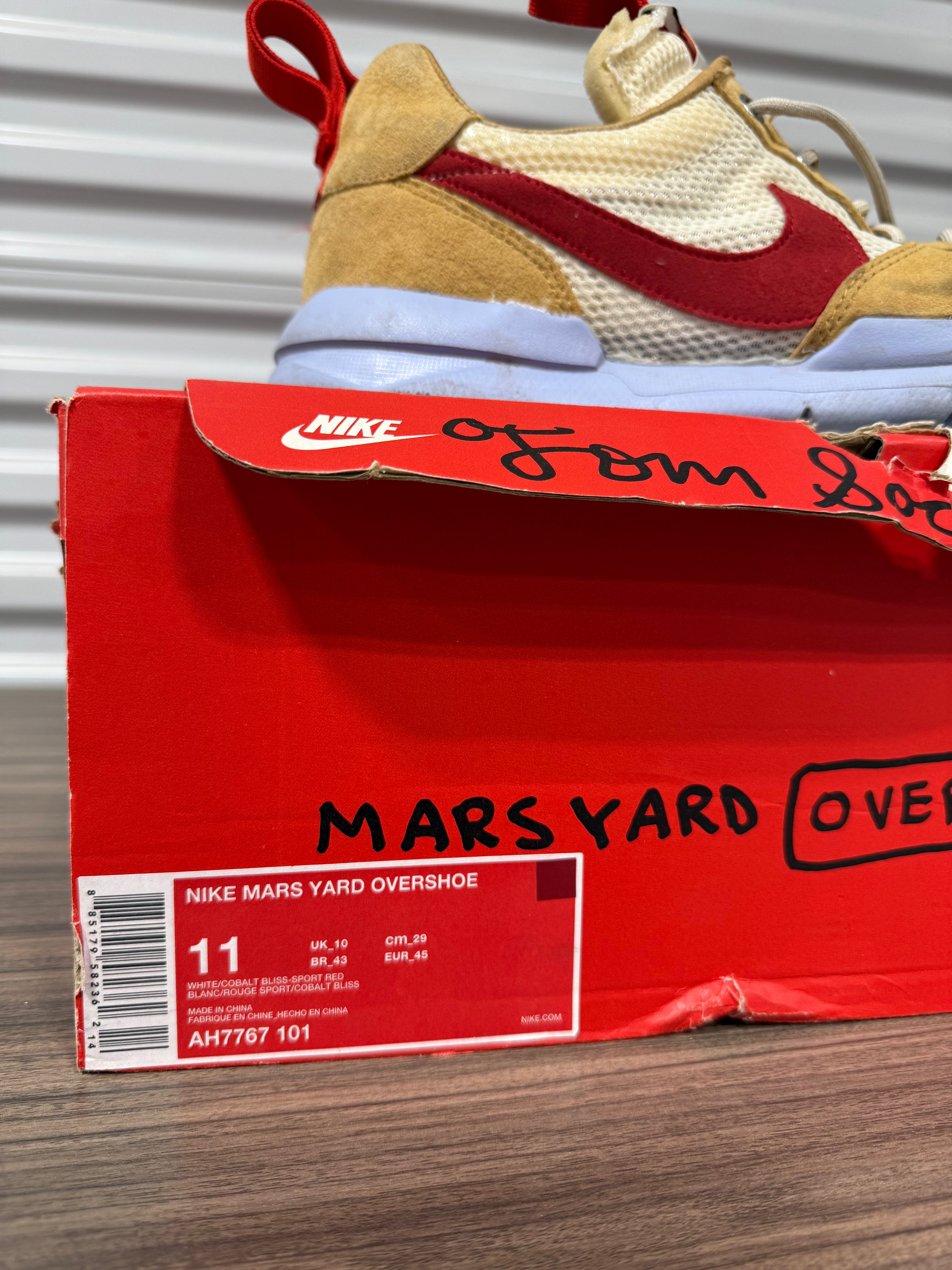 Nike Mars Yard Over Shoe Sz 11 Read Description