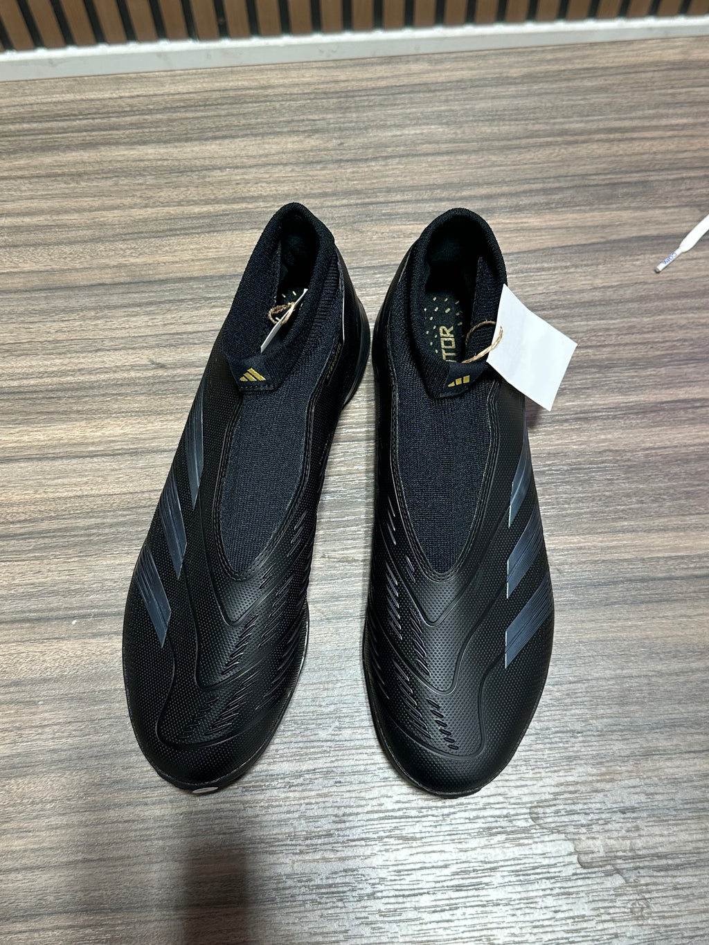 Adidas Predator League Laceless Turf sz 9