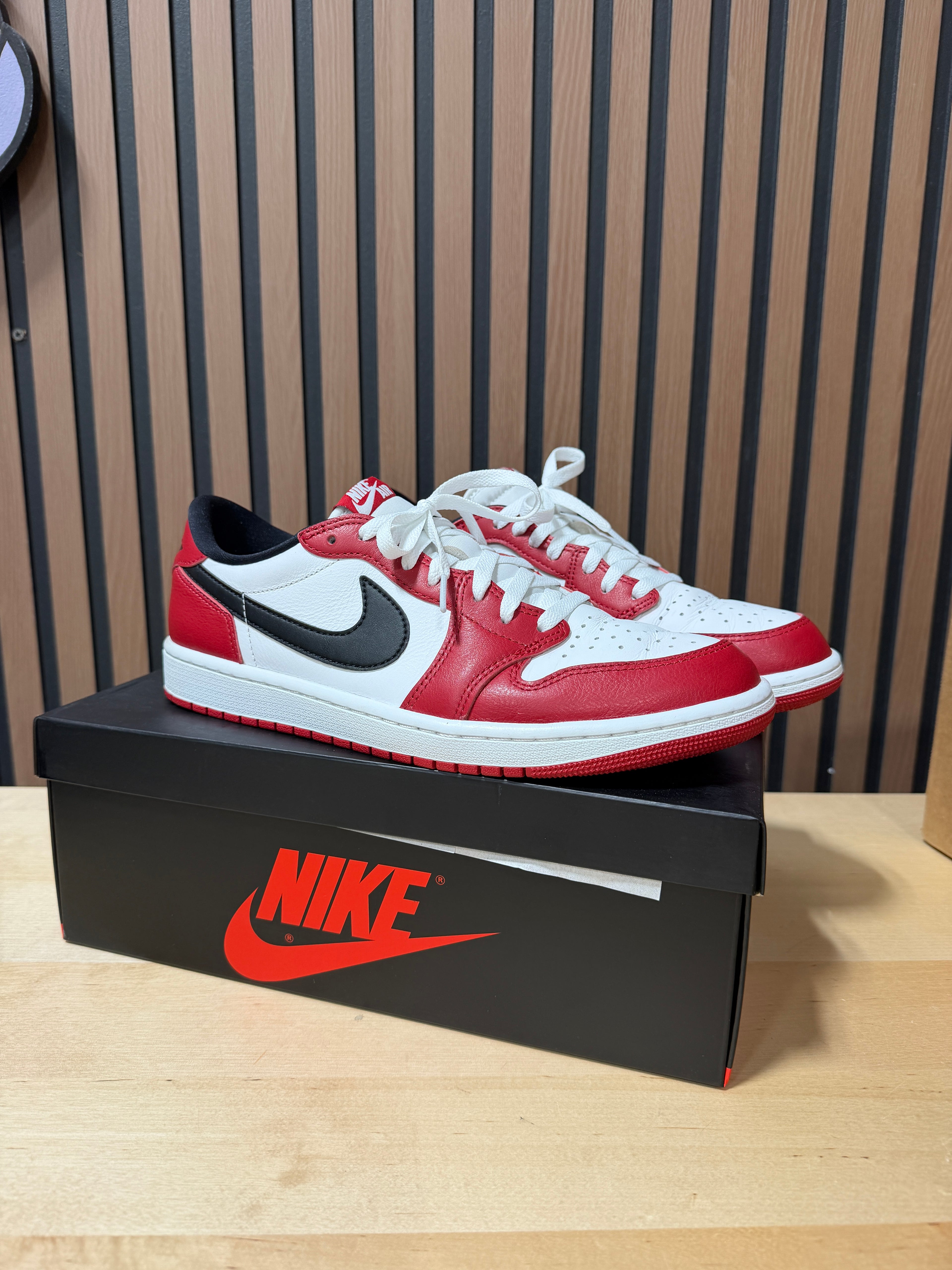 Air Jordan 1 Retro Low OG "Chicago" sneakers men's sz 10.5