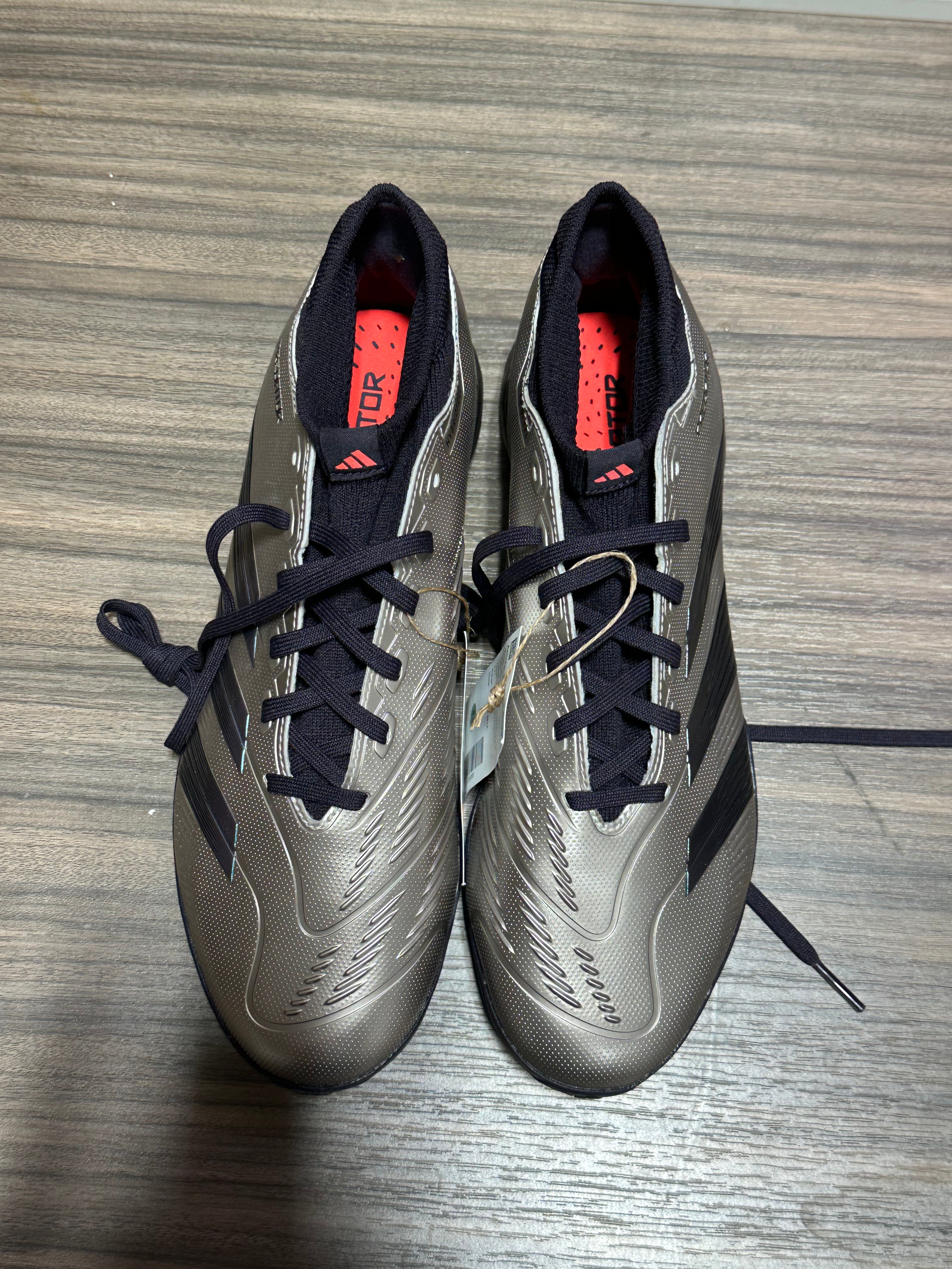 Adidas Predator League TF soccer shoes sz 9