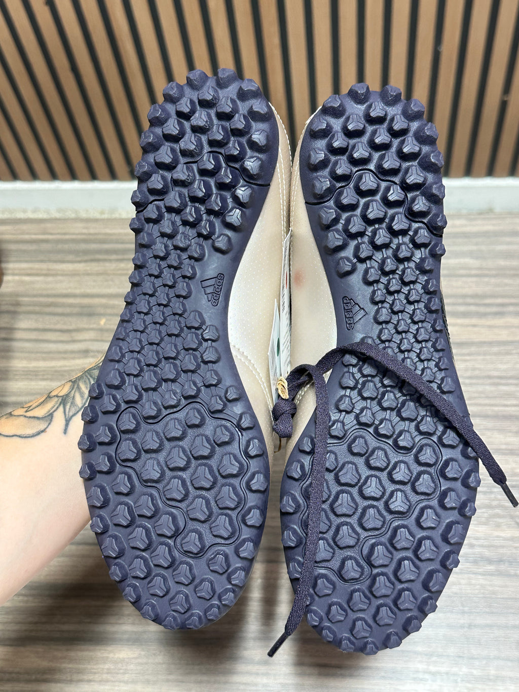 Adidas Predator Club TF Sz 9
