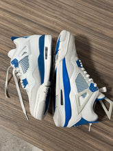 Load image into Gallery viewer, Mismatched/Damaged Jordan 4 Read Description
