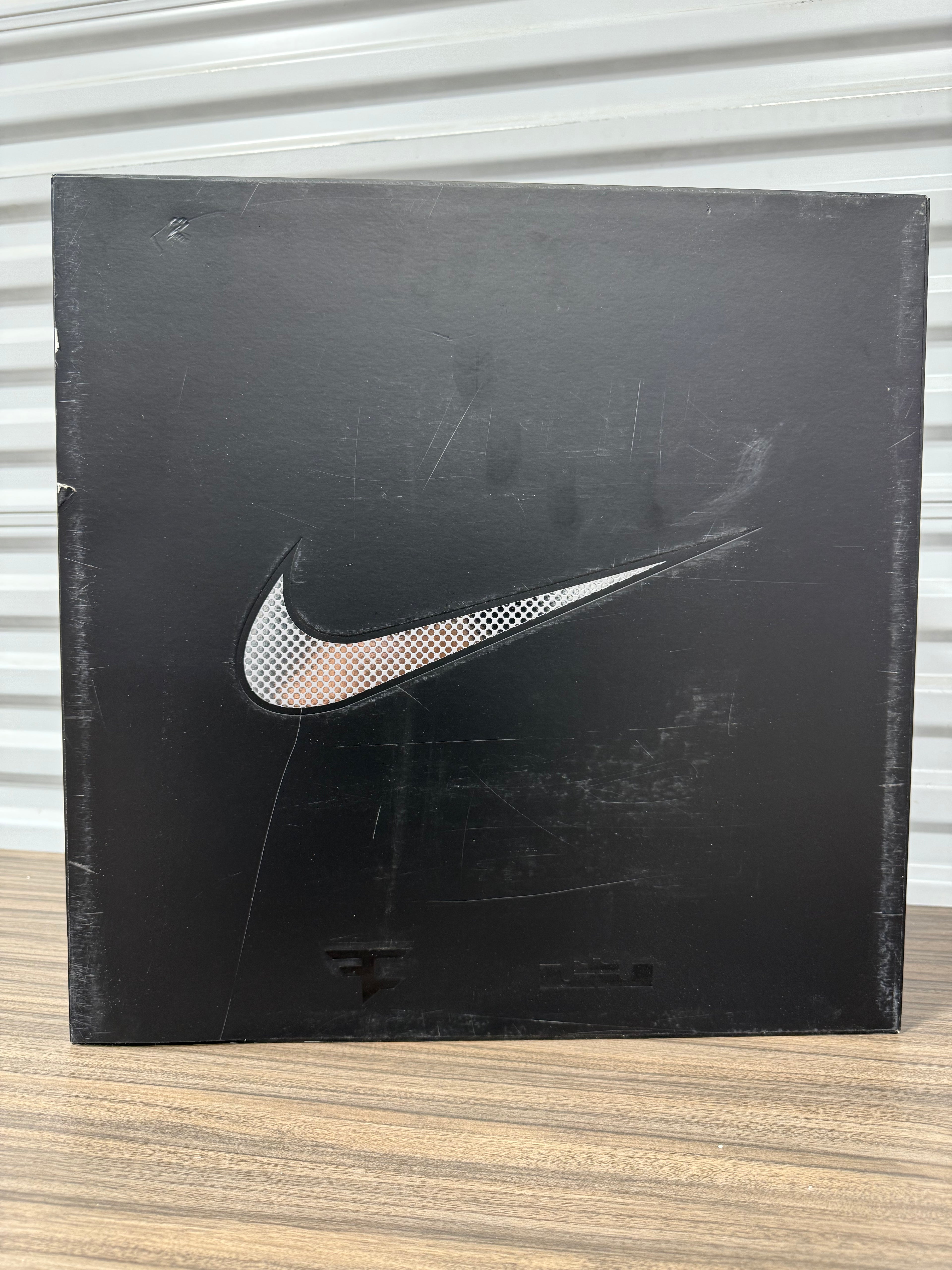 Faze x Lebron NXXT Special Box Sz 11.5