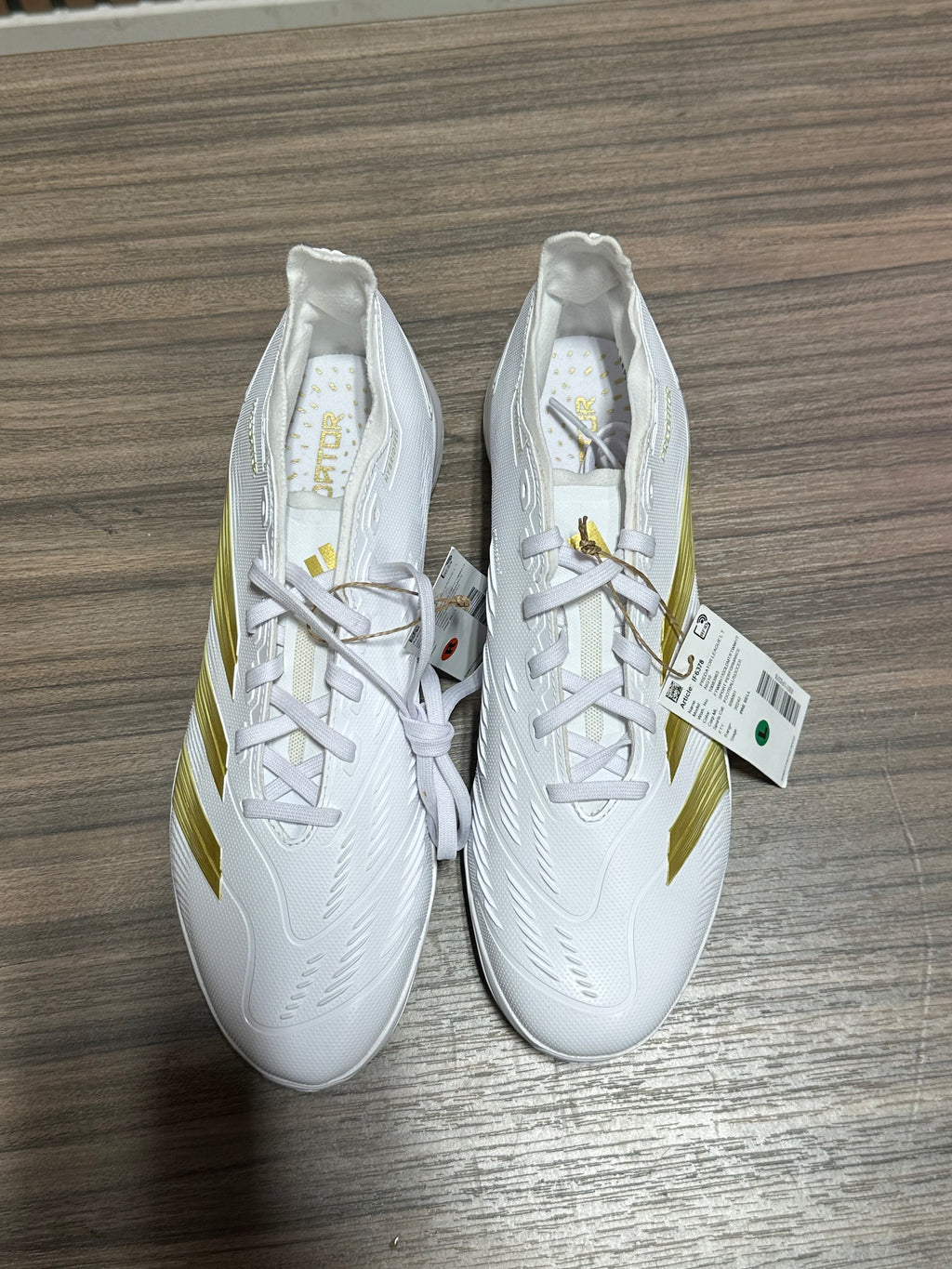 Adidas Predator League TF 'Day Spark Pack sz 9