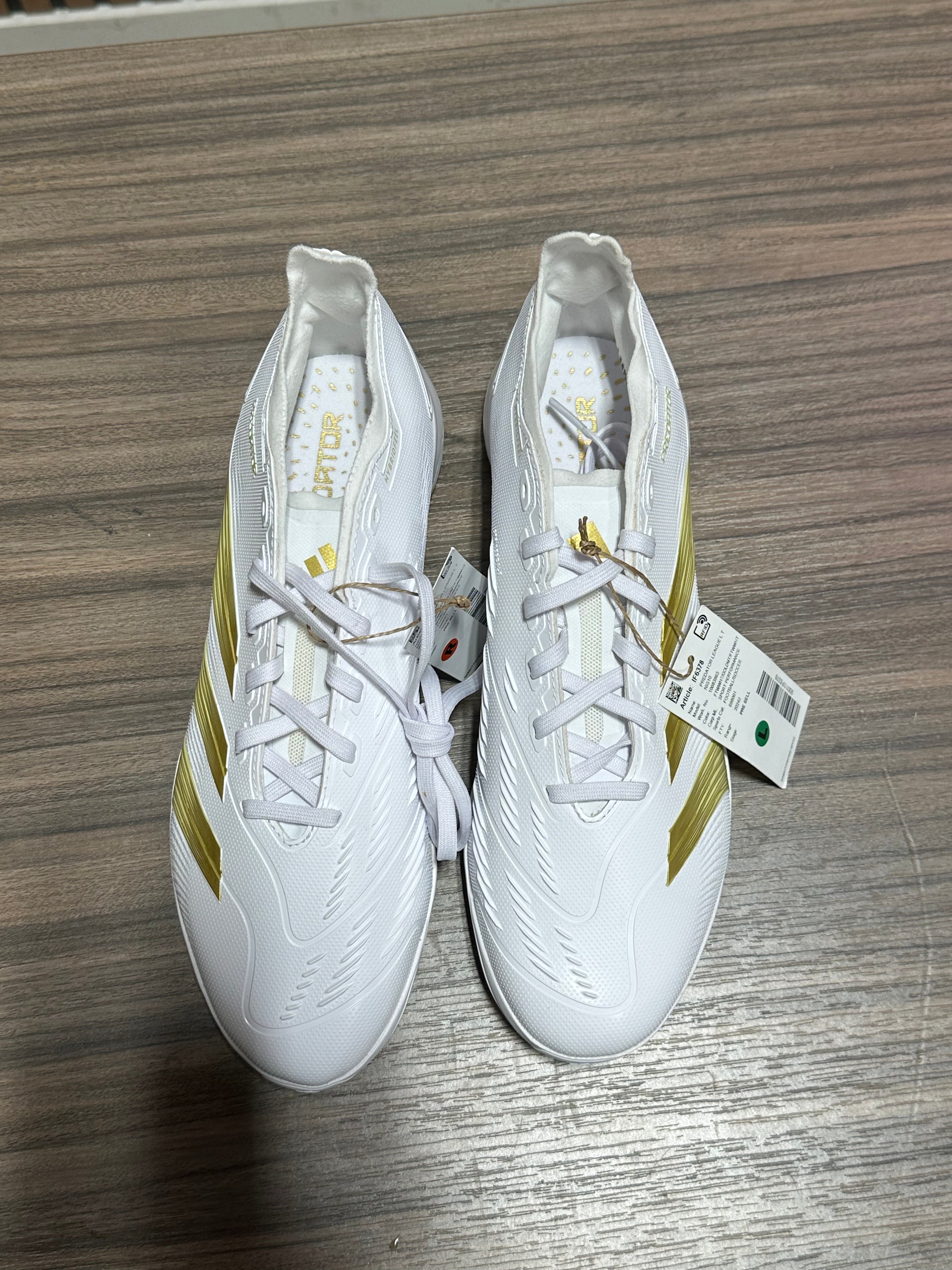 Adidas Predator League TF 'Day Spark Pack sz 9