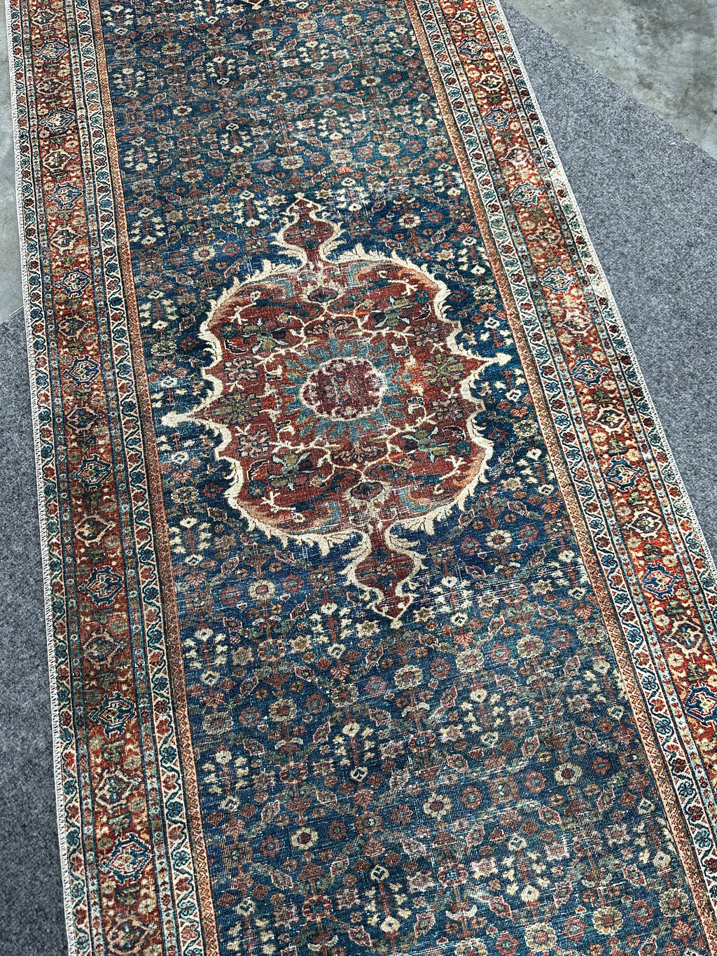 Loloi II 2'-6"x7'-6" Cobalt Blue Spice Printed Polyester Layla Area Rug