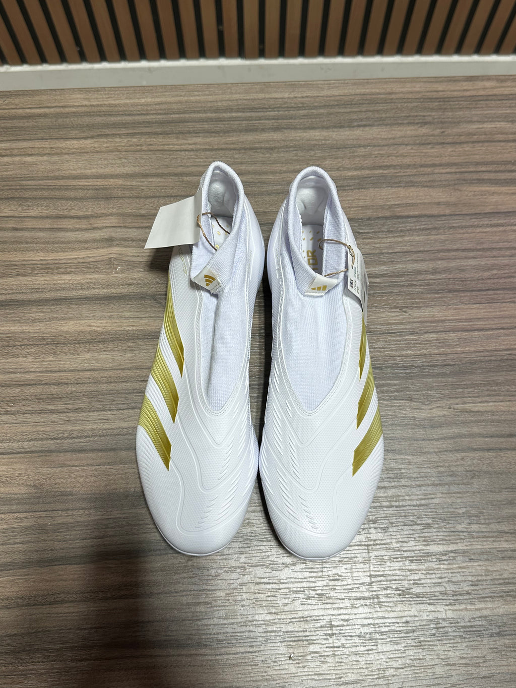 Adidas Predator Elite Laceless FG sz 9