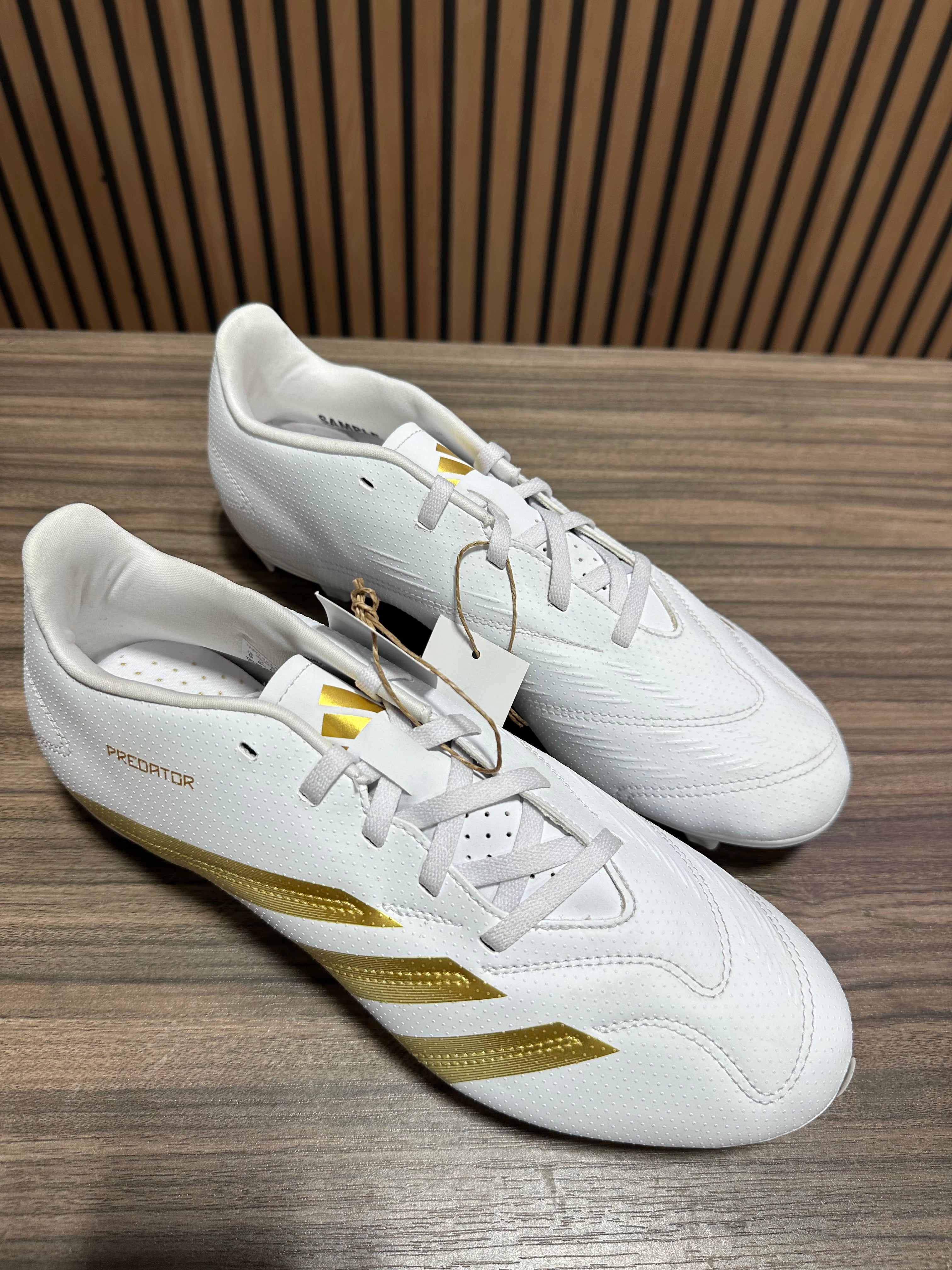 Adidas Predator Club FxG soccer cleats sz 9
