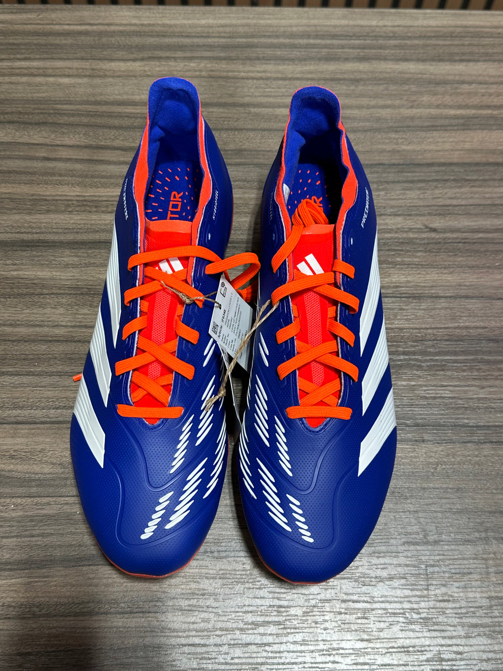 Adidas Predator League FG soccer cleats sz 9