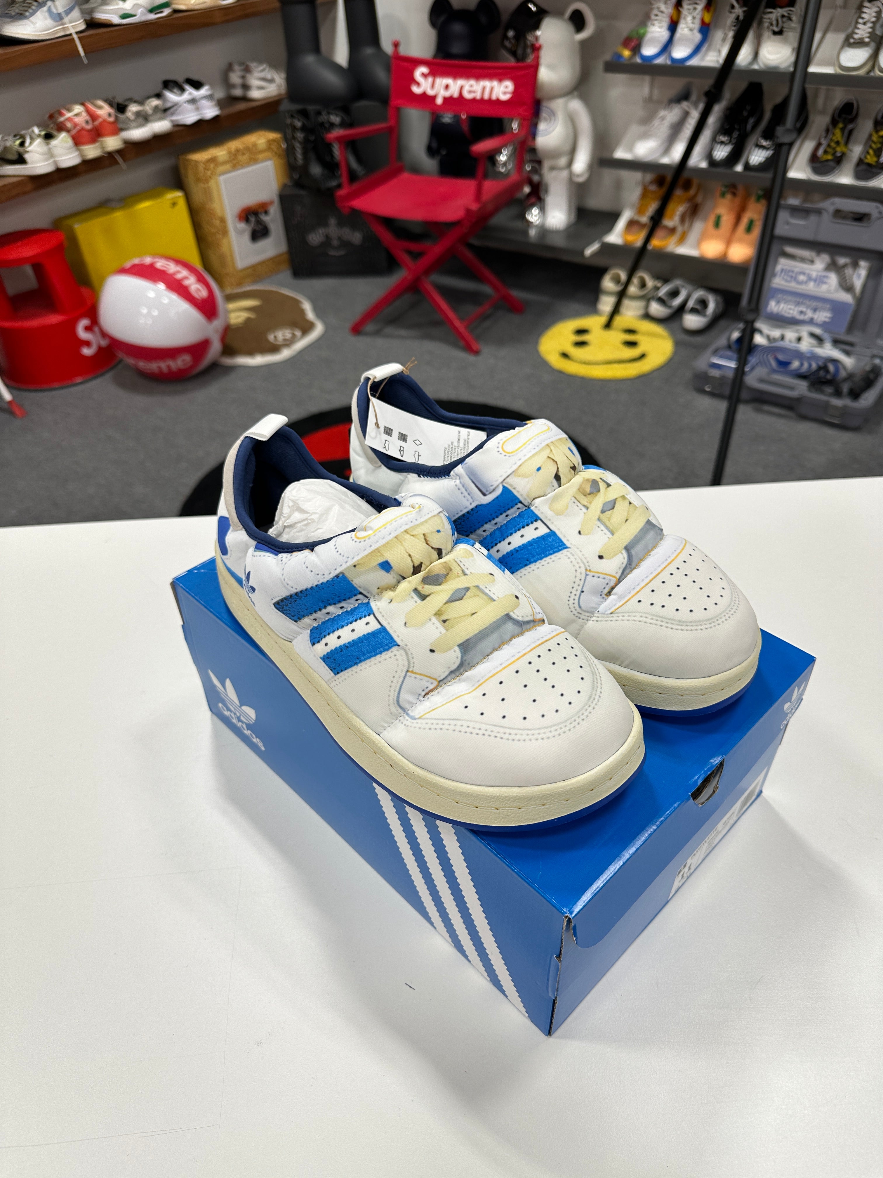 Adidas Puffylette Sz 11