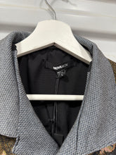 Load image into Gallery viewer, Fashionova Art Button Up Sz L
