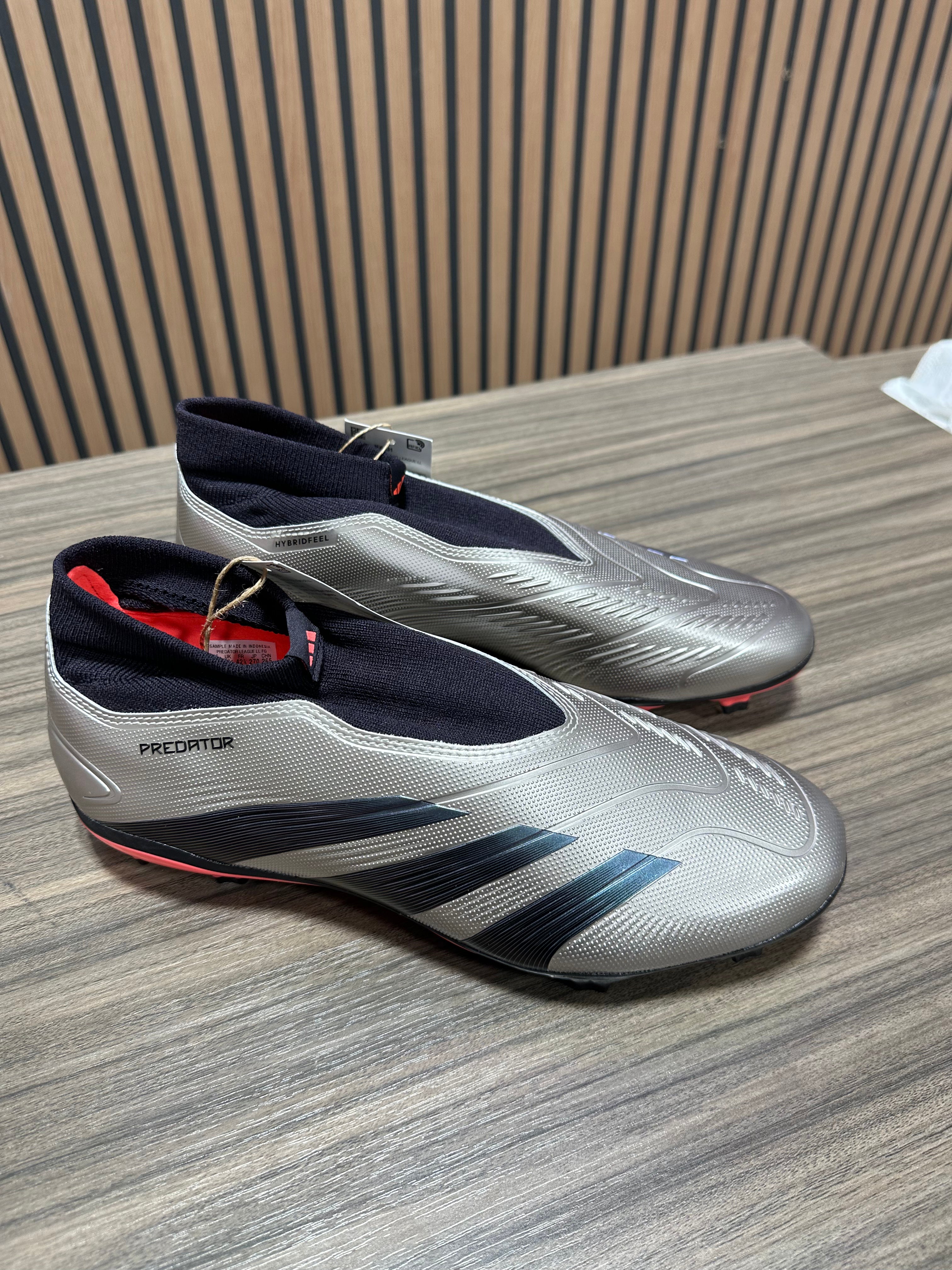 Adidas Predator Elite Laceless Firm Ground Sz 9