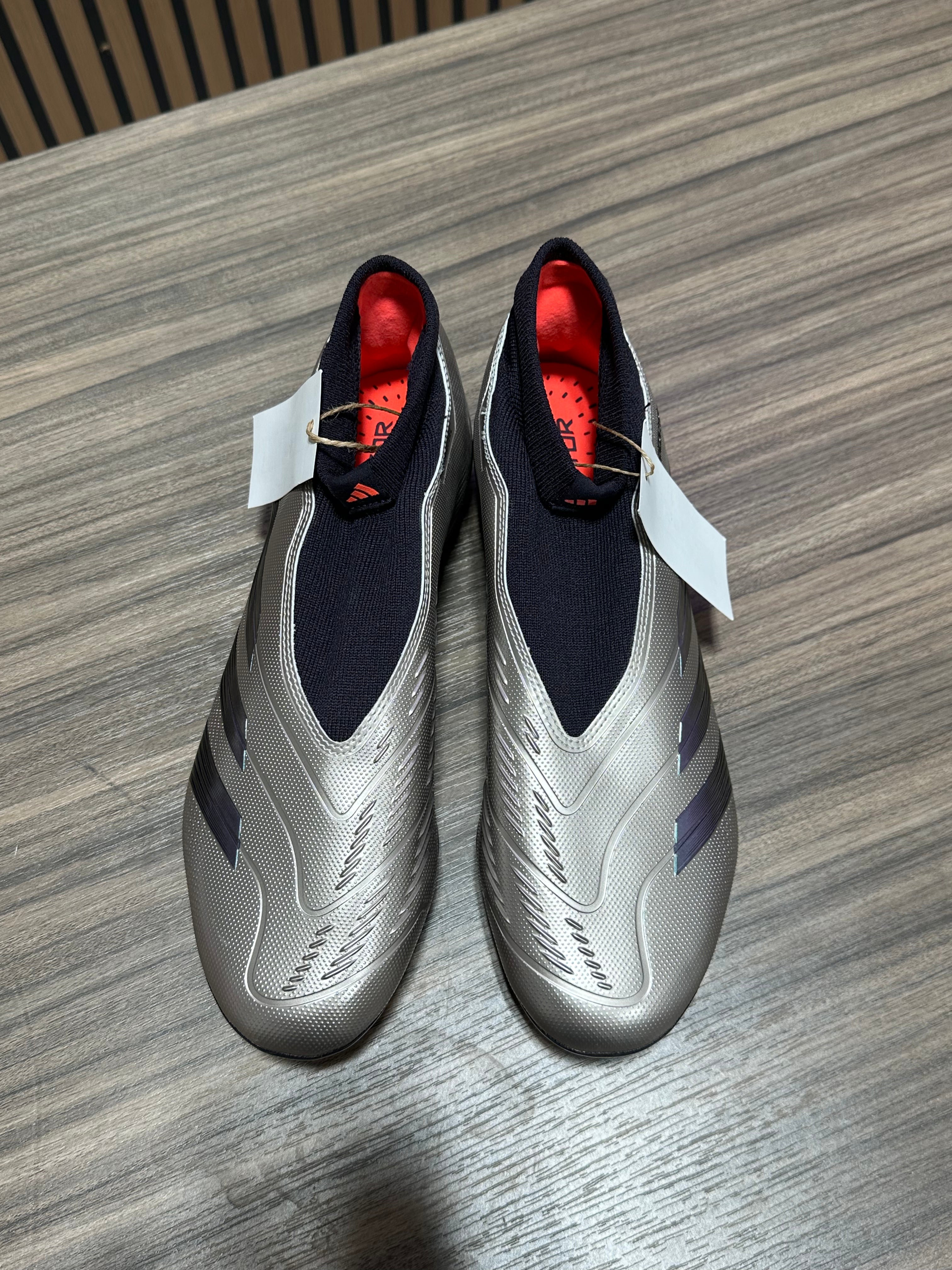 Adidas Predator Elite Laceless Firm Ground Sz 9
