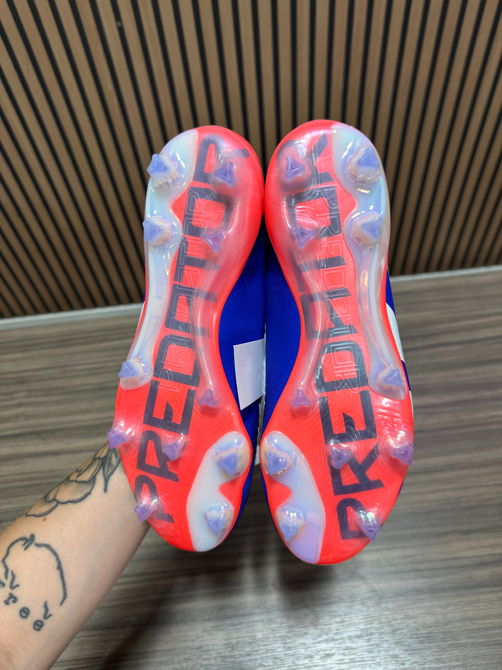 Adidas Predator Elite FG soccer cleats Sz 9