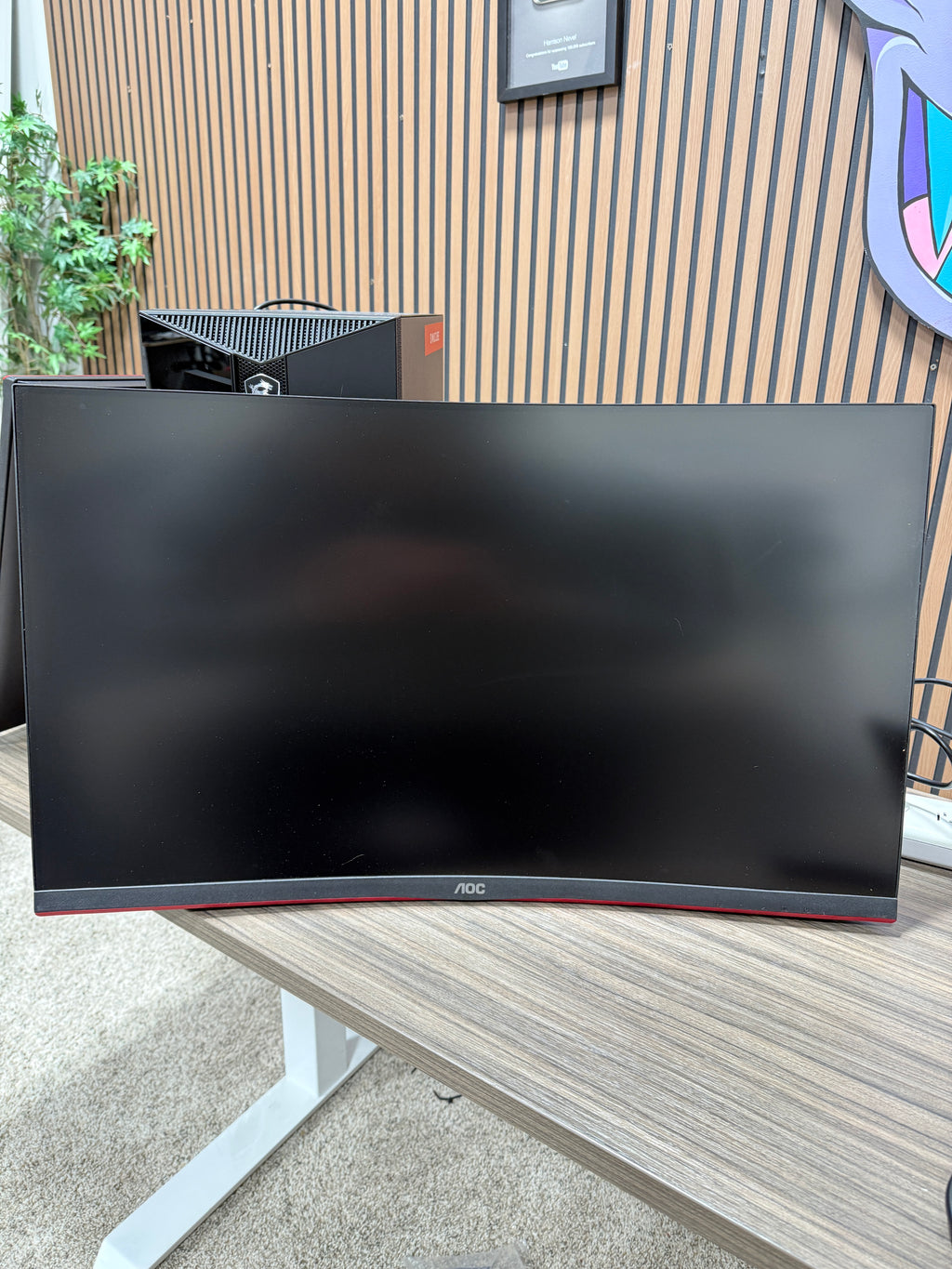 AOC C32G2 32" Curved Frameless Gaming Monitor 165Hz NO STAND