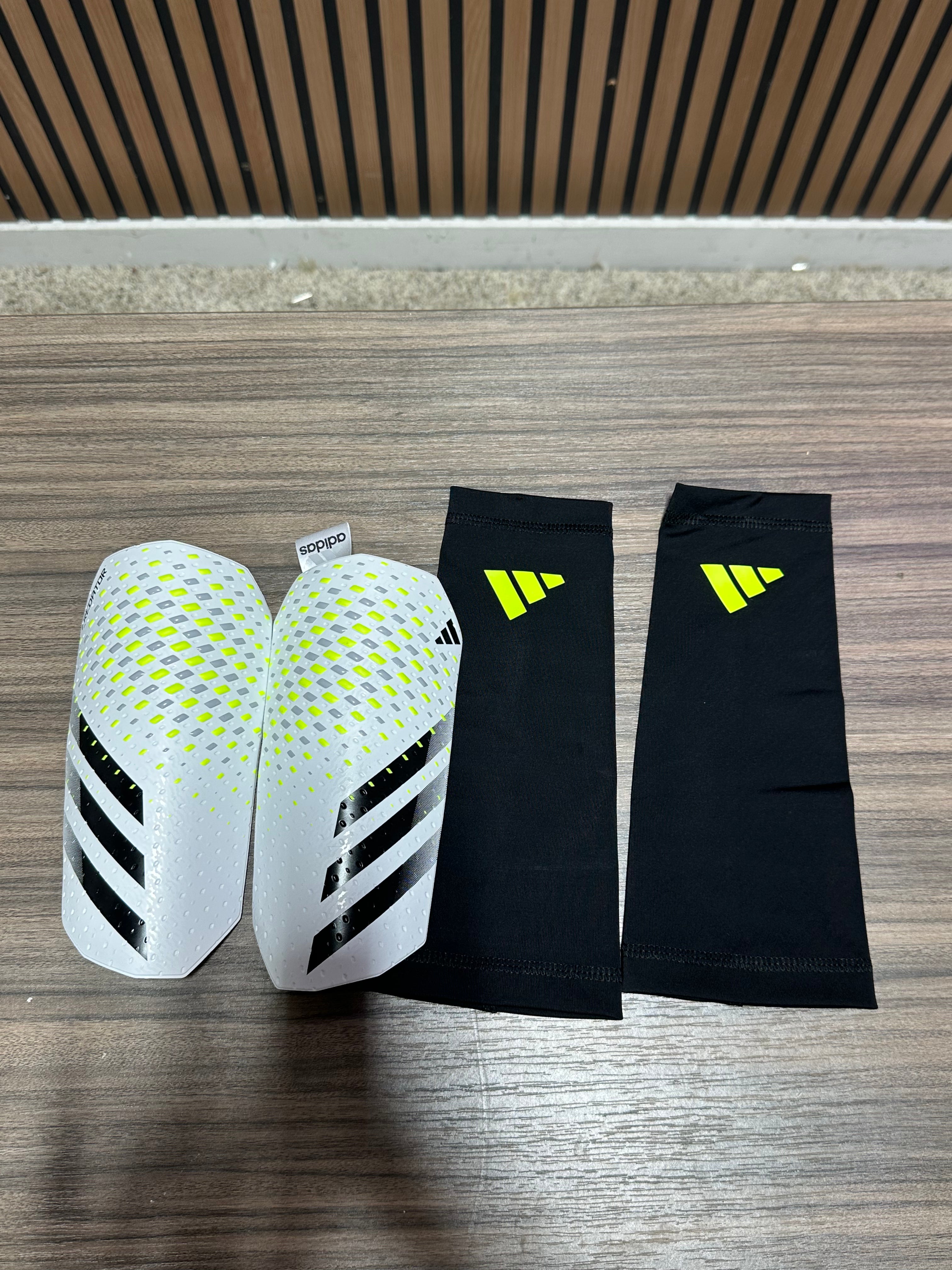 Adidas Predator Competition Shin Guard