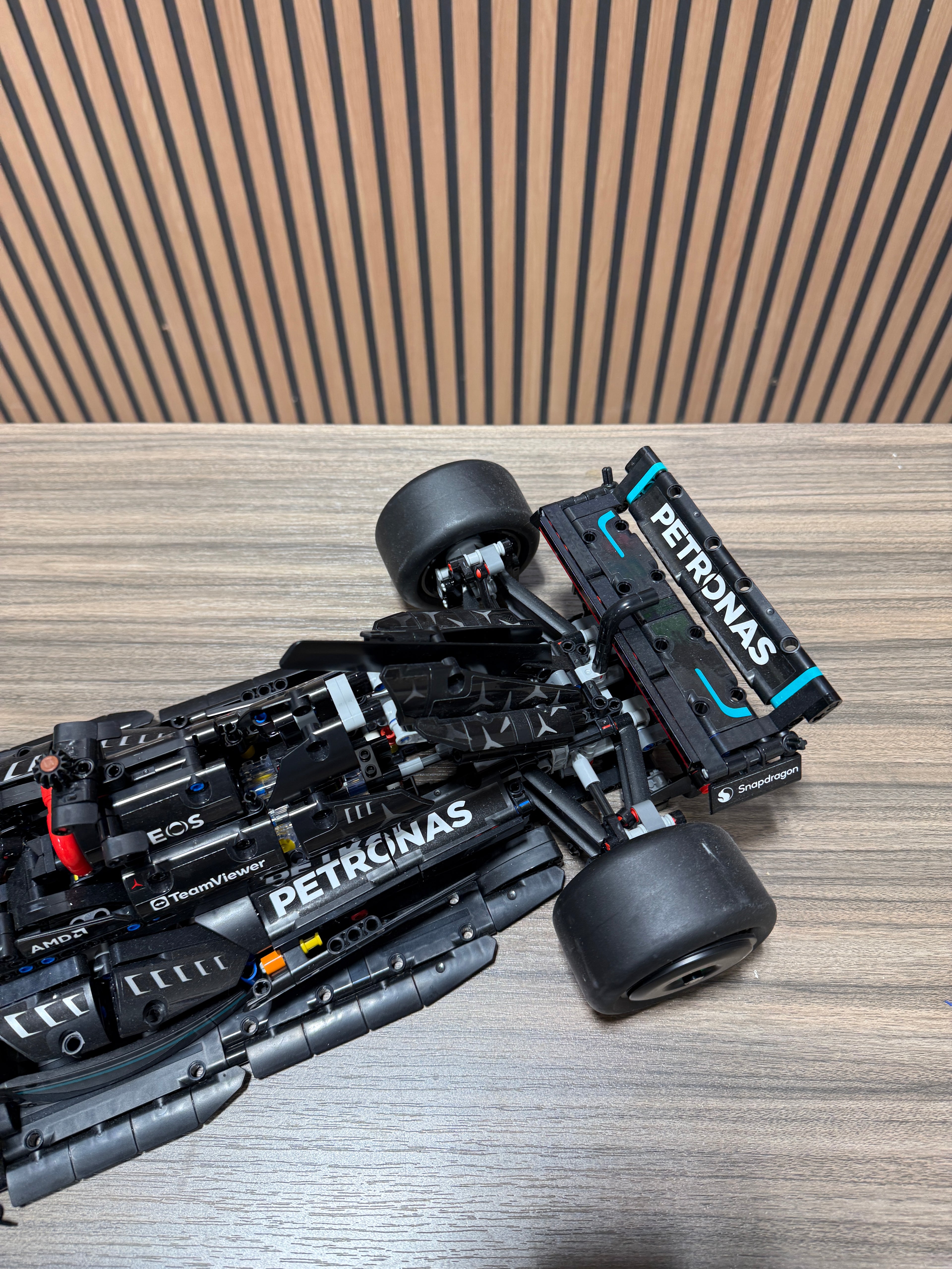 LEGO TECHNIC: Mercedes-AMG F1 W14 E Performance (42171)