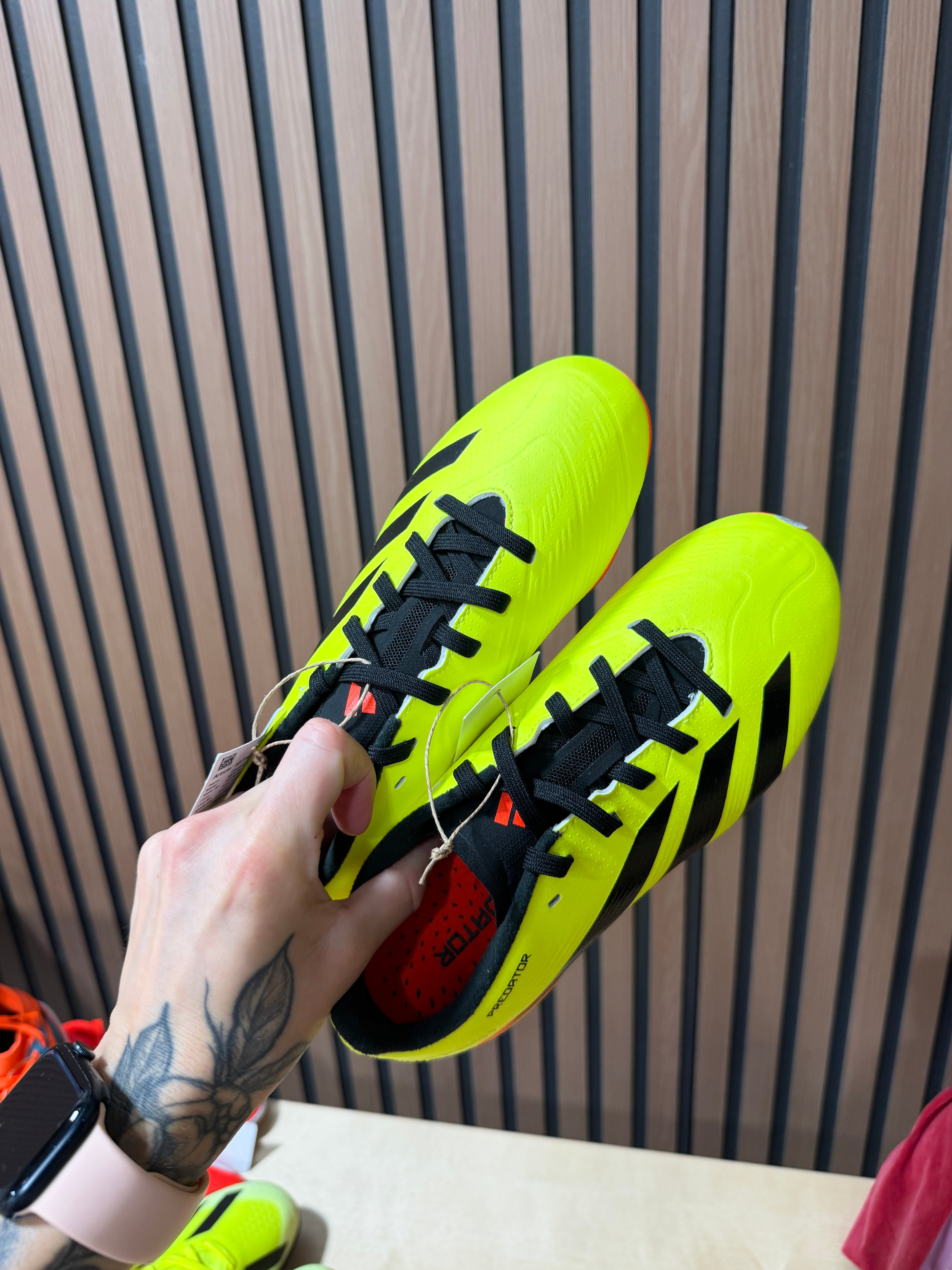 Adidas Predator 24 League Firm junior Ground Cleats sz 3.5