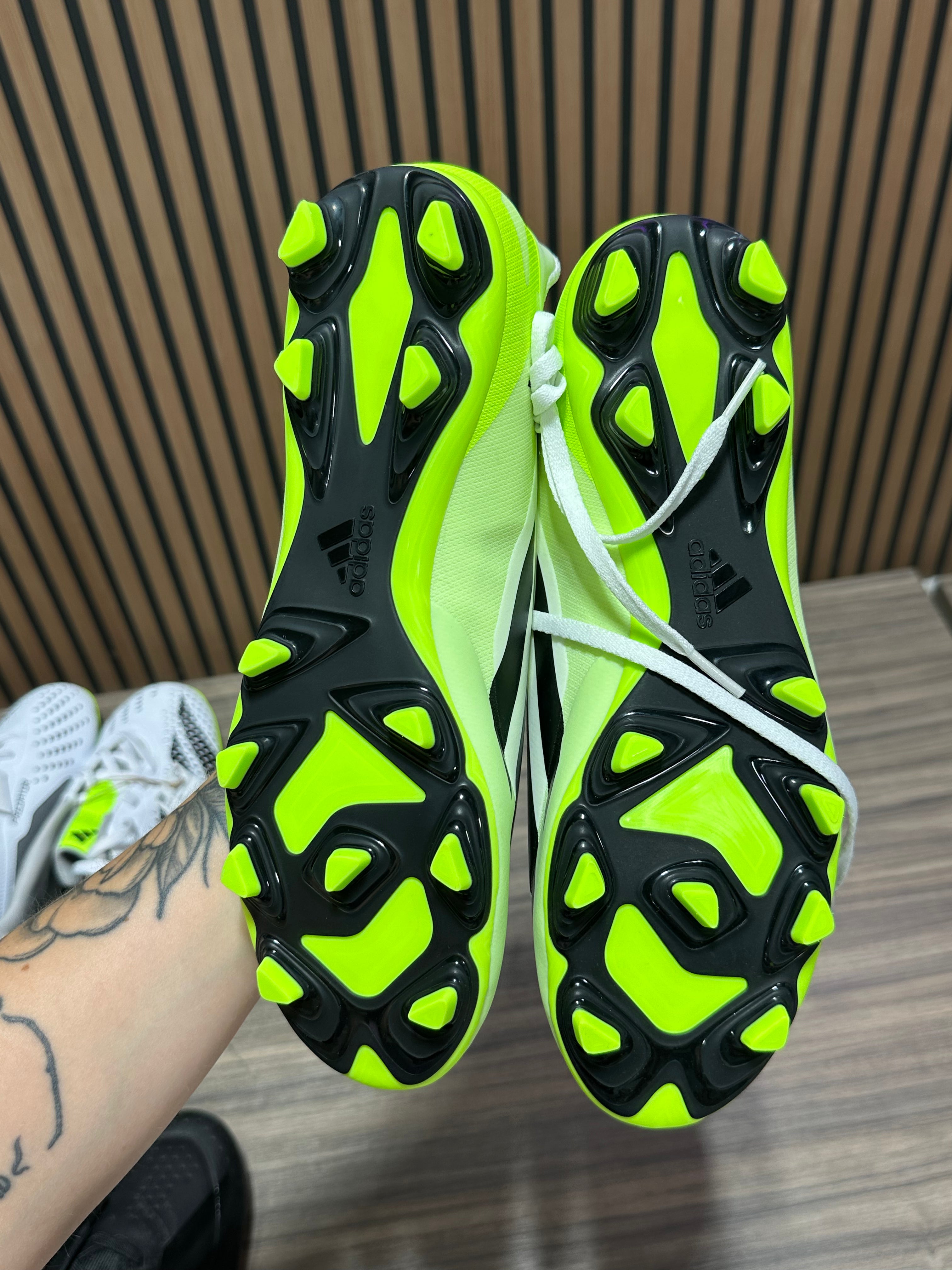 Adidas X Crazyfast.4 FxG soccer cleats sz 9