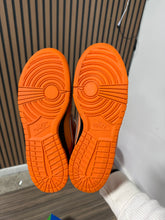 Load image into Gallery viewer, Concepts x Nike Dunk Low SB 'Orange Lobster' Special Box Sz 9

