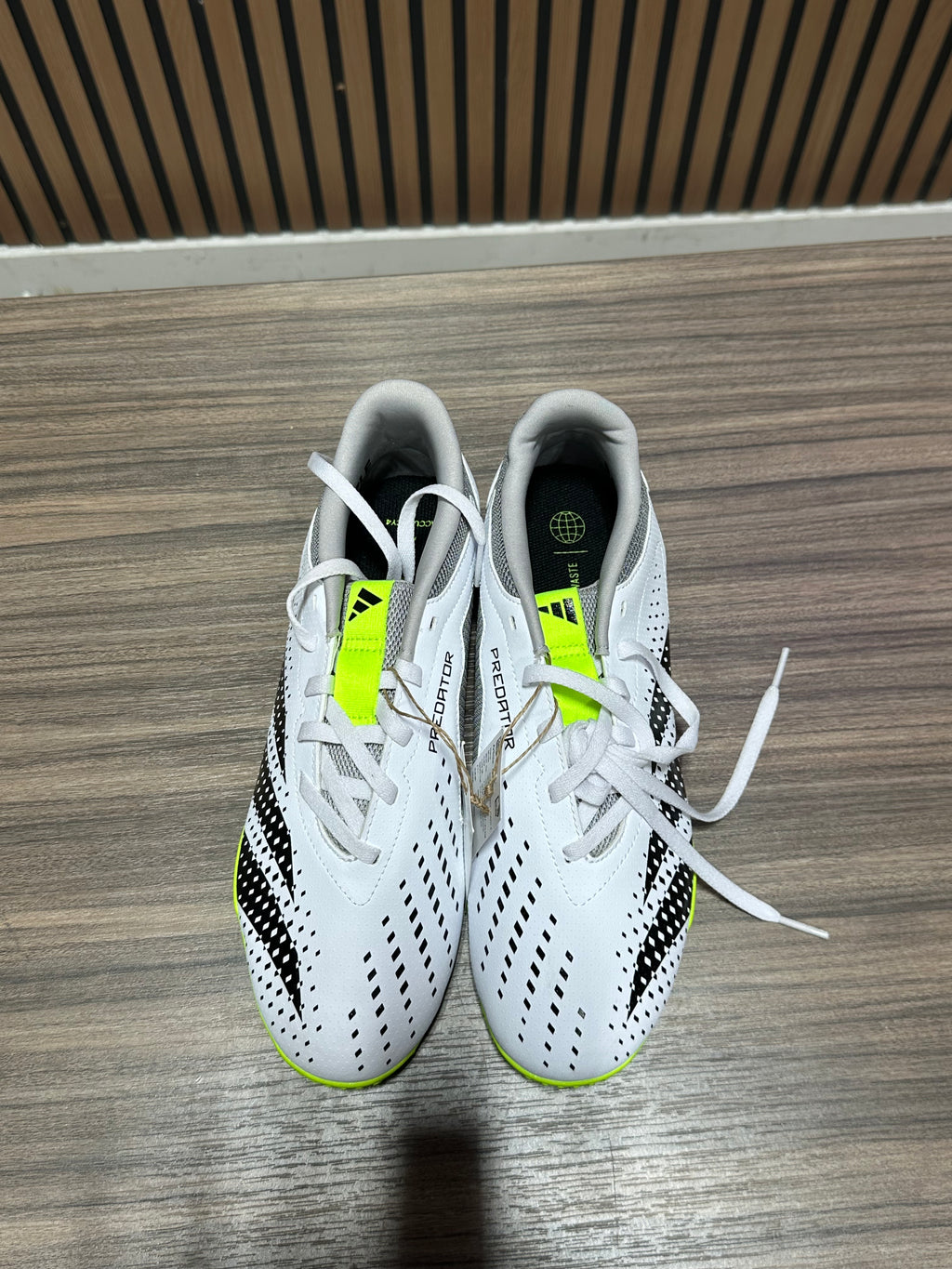 Adidas Predator Accuracy.4 Indoor Sala soccer shoes sz 9
