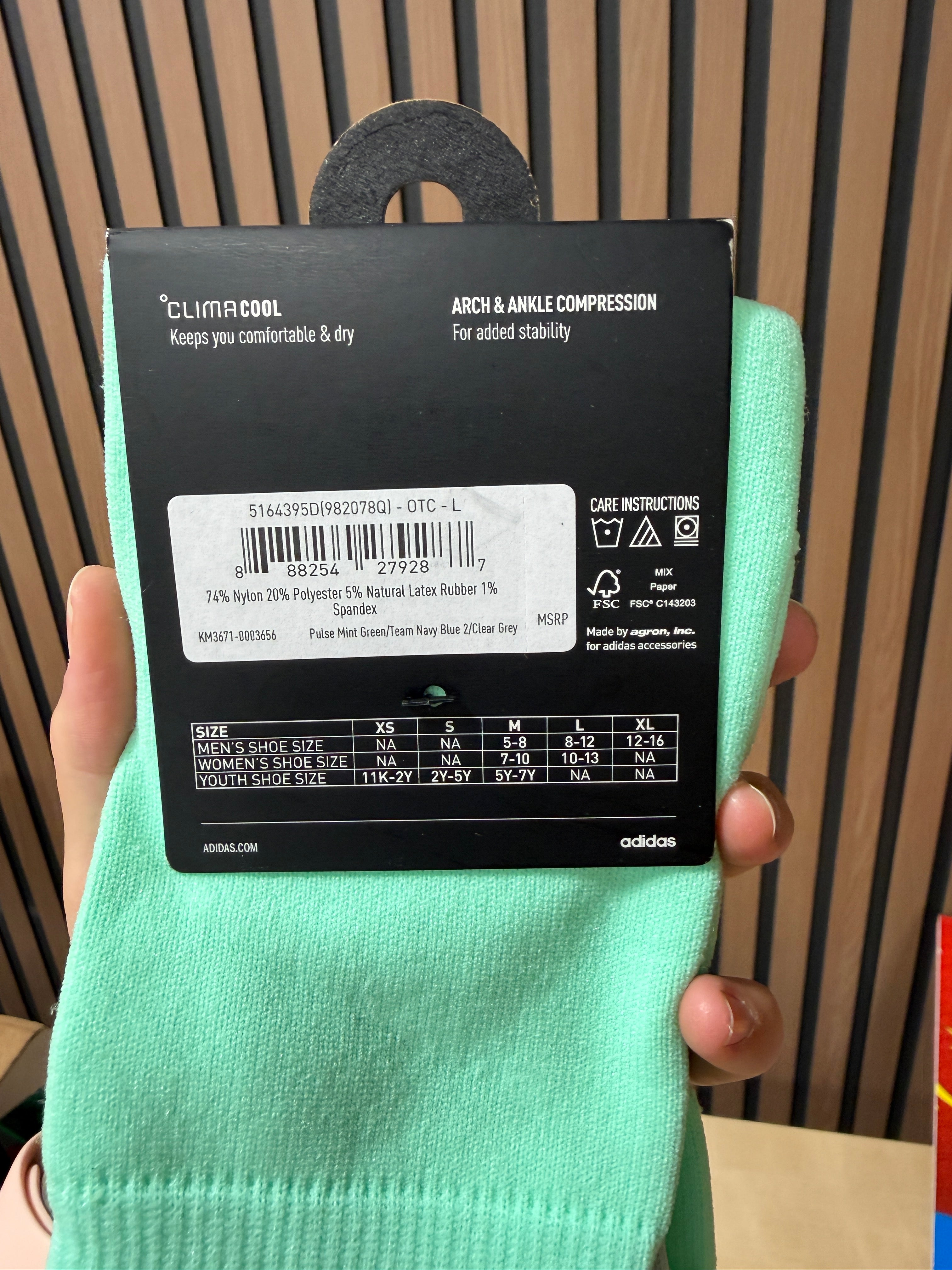 Adidas Metro soccer socks sz L