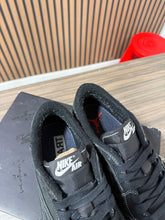 Load image into Gallery viewer, Travis Scott x Air Jordan 1 Retro Low OG SP 'Black Phantom' Sz 8.5
