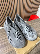 Load image into Gallery viewer, Adidas Yeezy Foam Runner 'MX Granite' Sz 9
