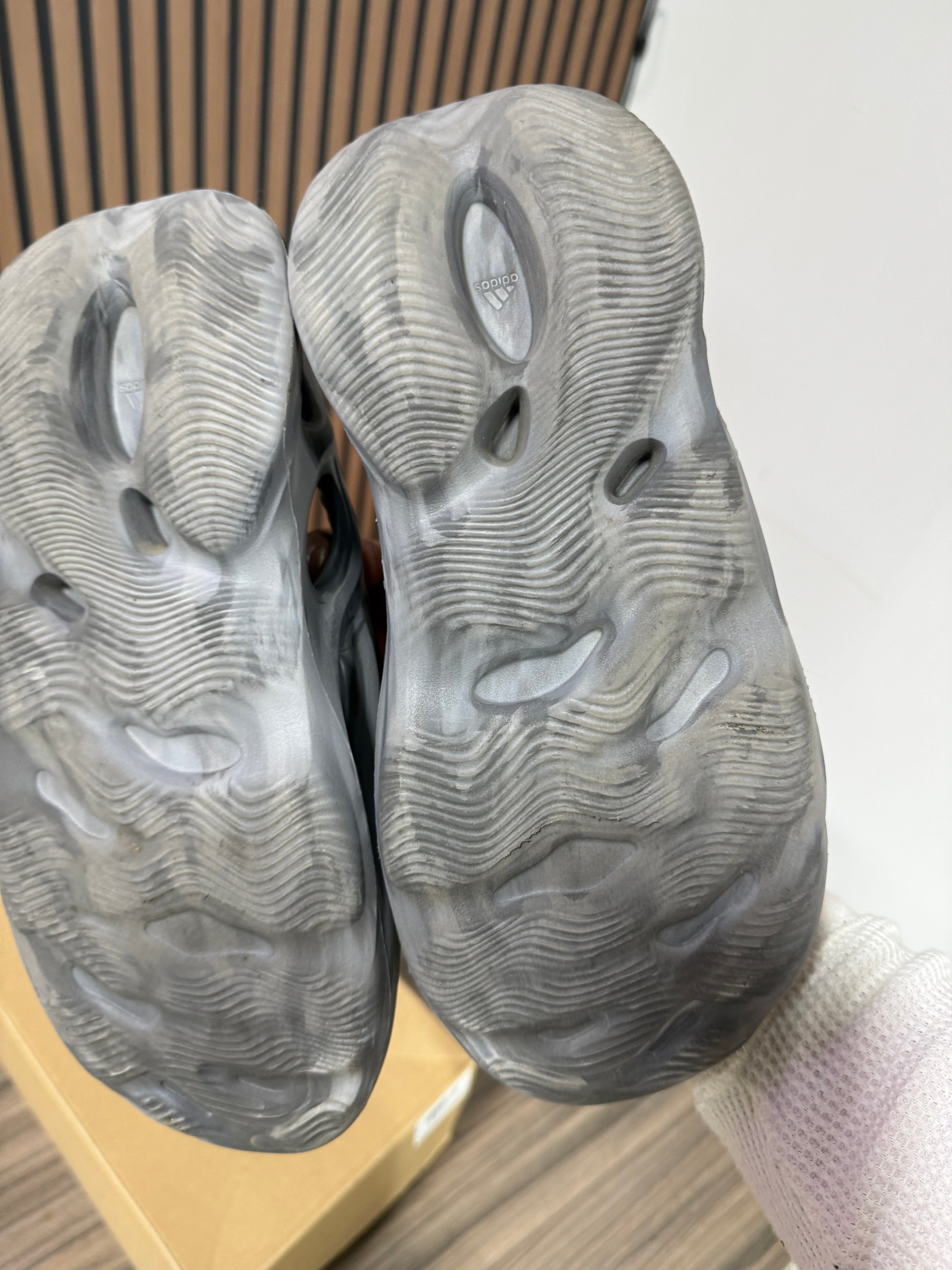 Adidas Yeezy Foam Runner 'MX Granite' Sz 9