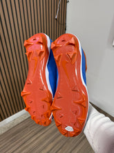 Load image into Gallery viewer, Jordan 4 PE Florida Gators Sz 15

