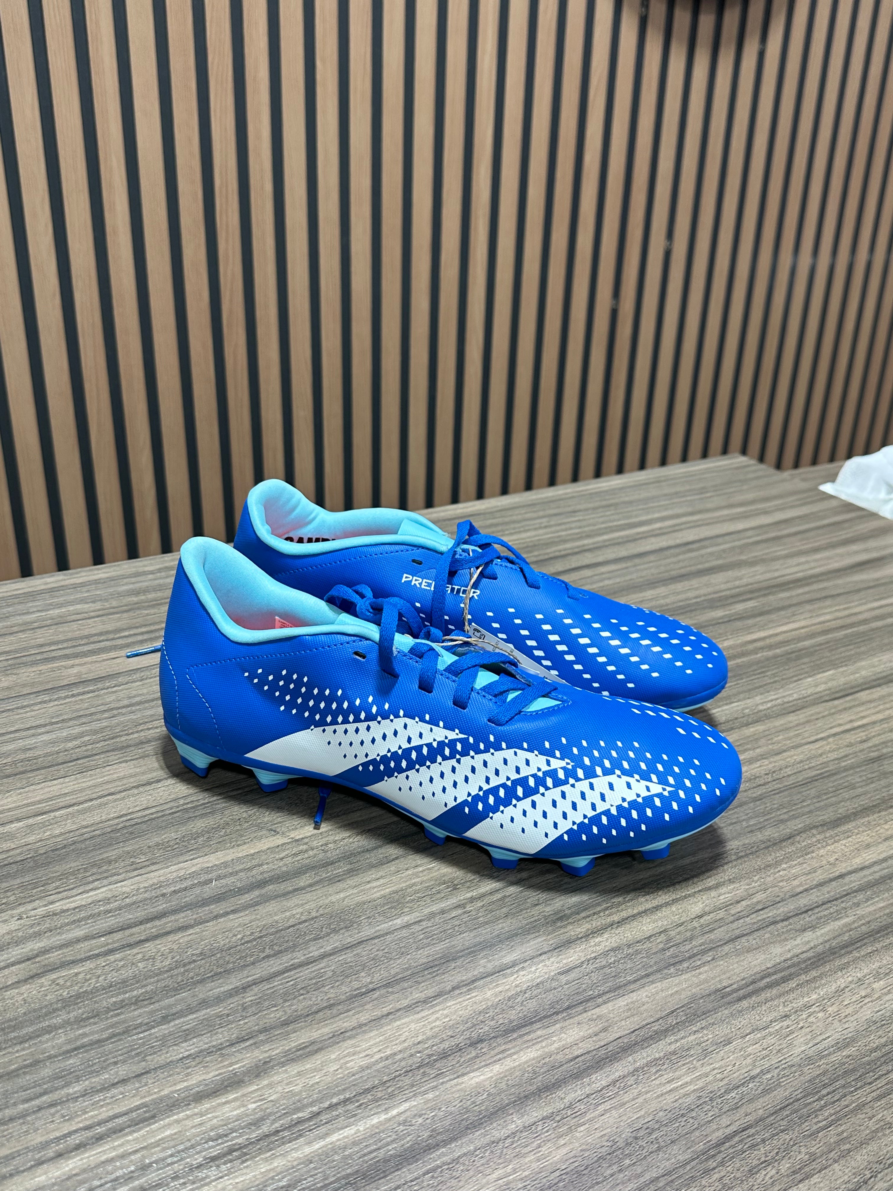 Adidas Predator Accuracy.4 FxG soccer cleats sz 9