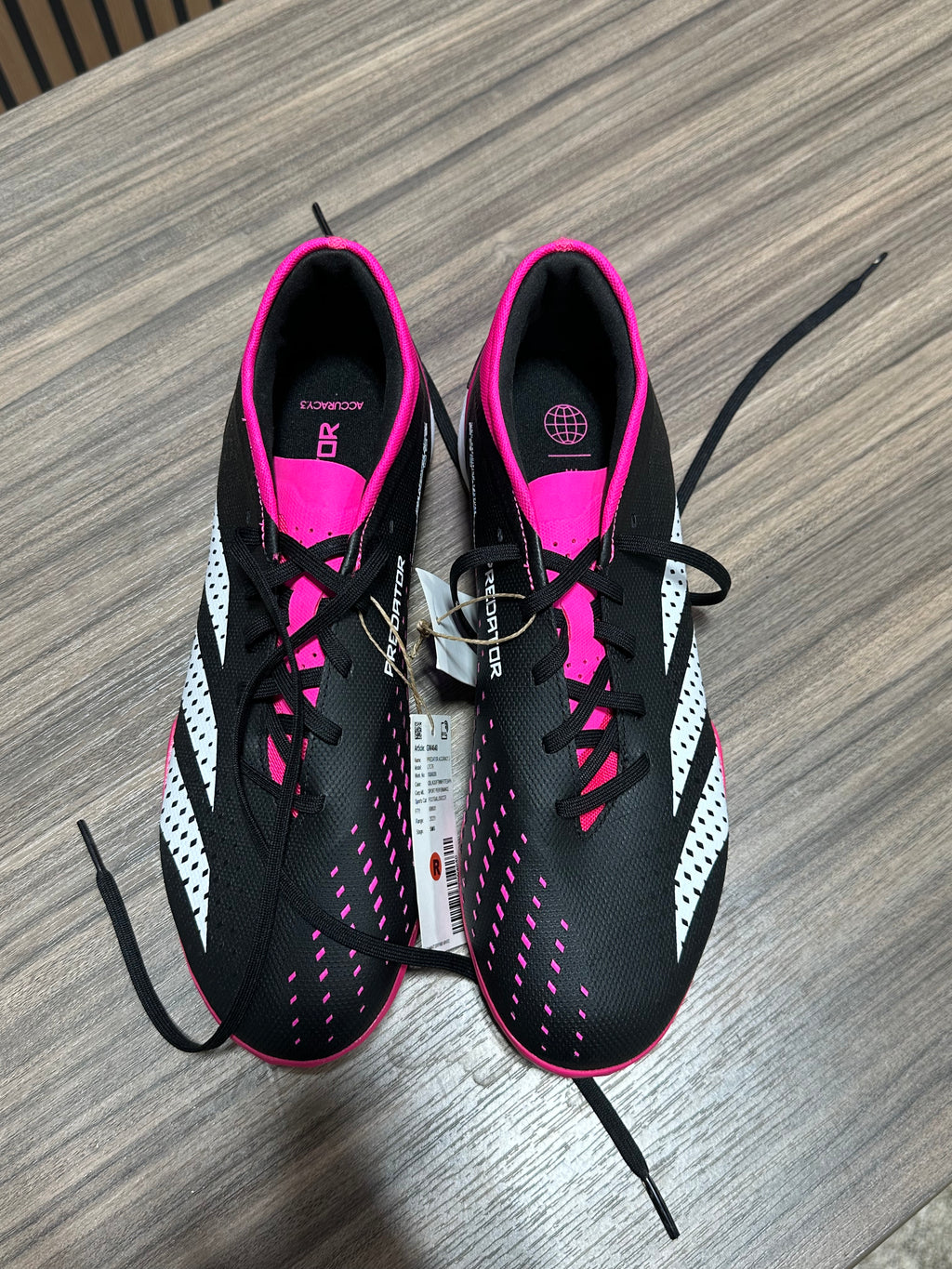 Adidas Predator Accuracy.3 Low TF soccer shoe sz 9