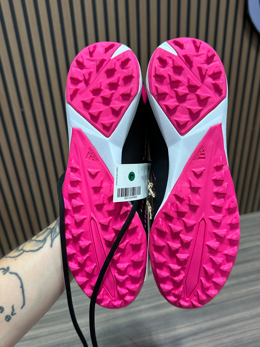 Adidas Predator Accuracy.3 Low TF soccer shoe sz 9