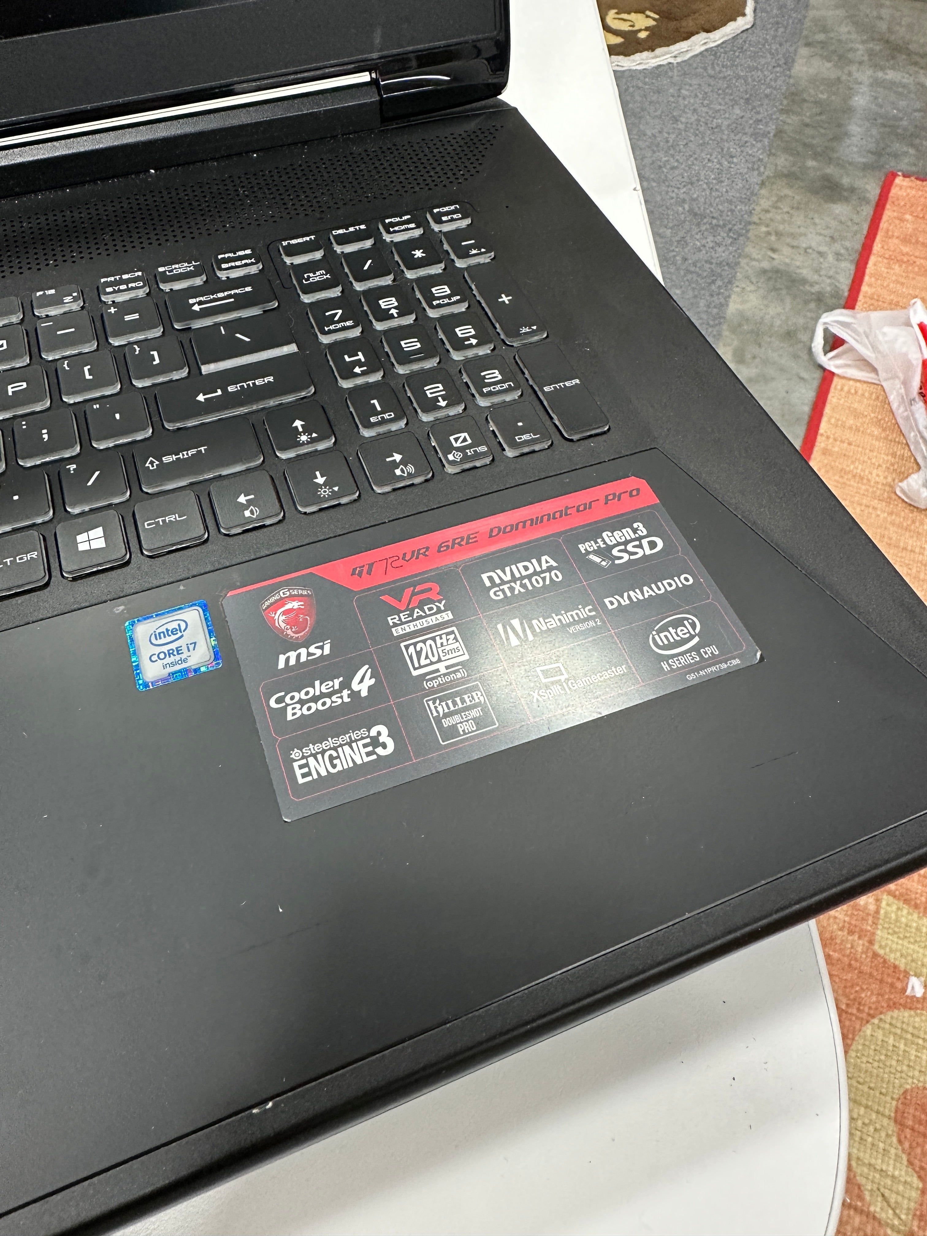 MSI GT72VR 6RD Dominator Gaming PC