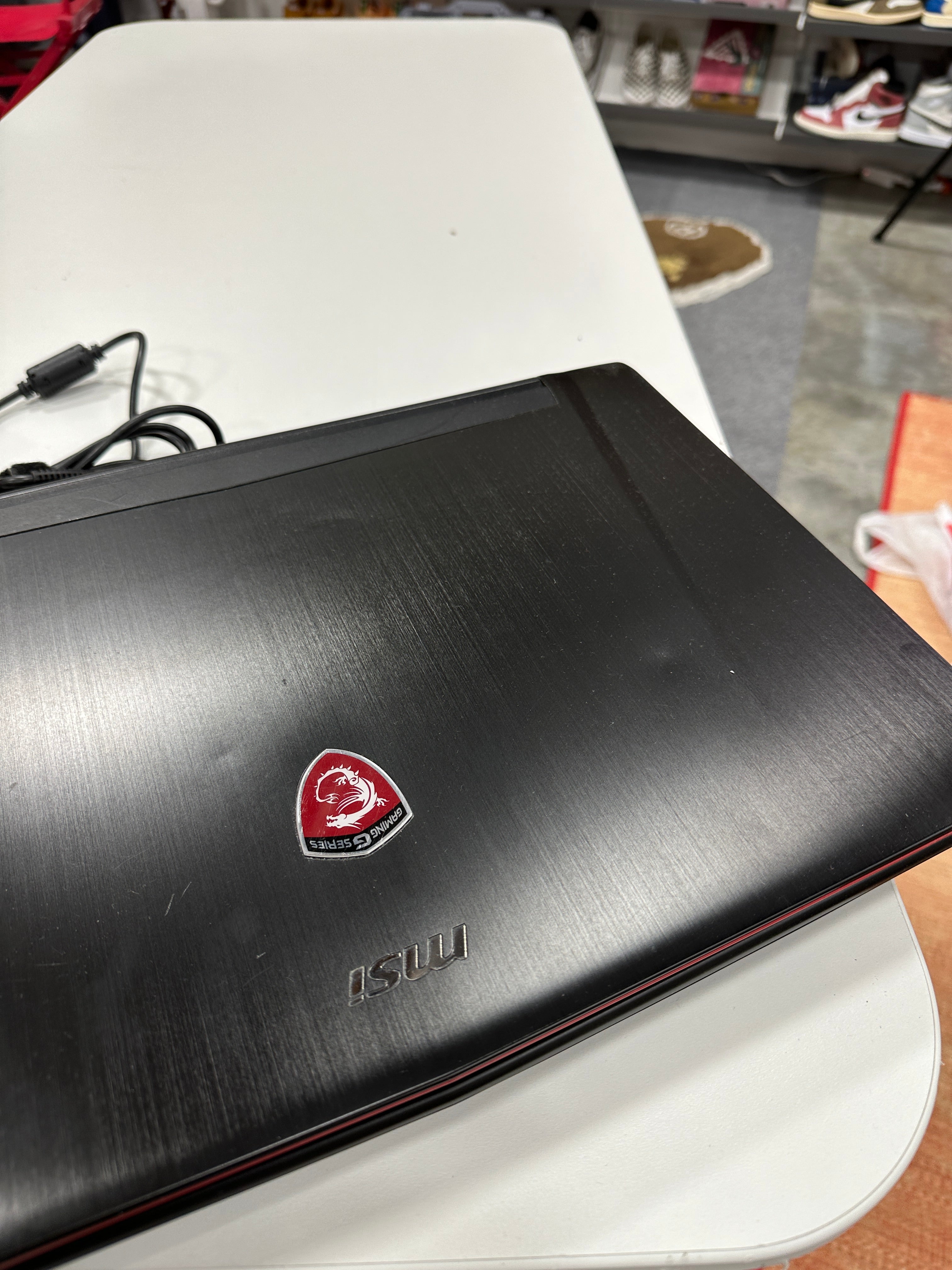 MSI GT72VR 6RD Dominator Gaming PC